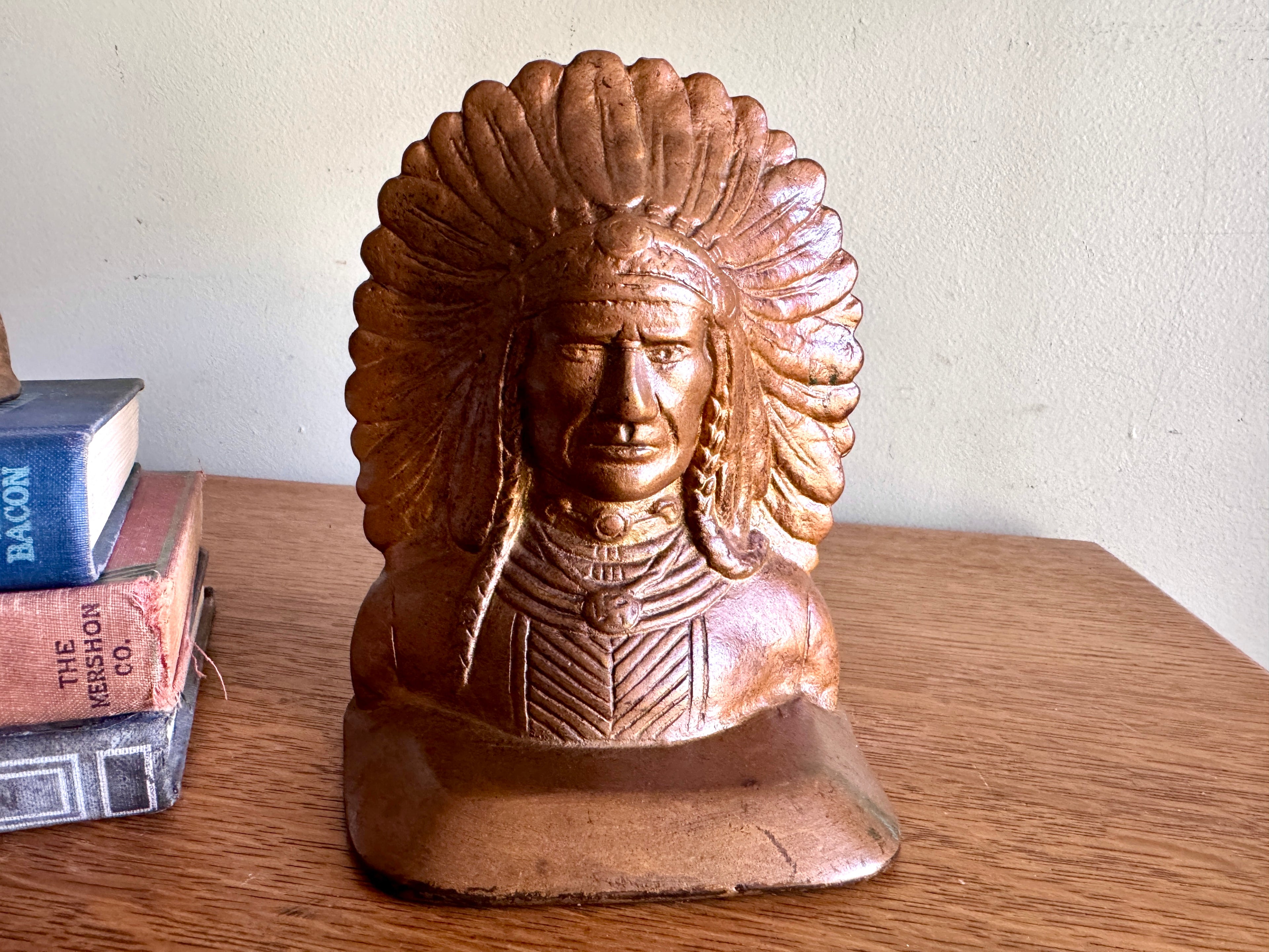 Vtg cast iron Indian Chief bookends - 1930's Native American Indian bookshelf display