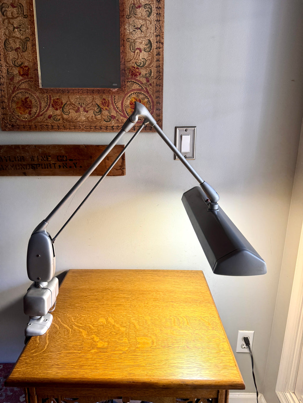 Dazor Floating Fixture P-2124 Clamp On Lamp ~ Industrial Floating Drafting Lamp