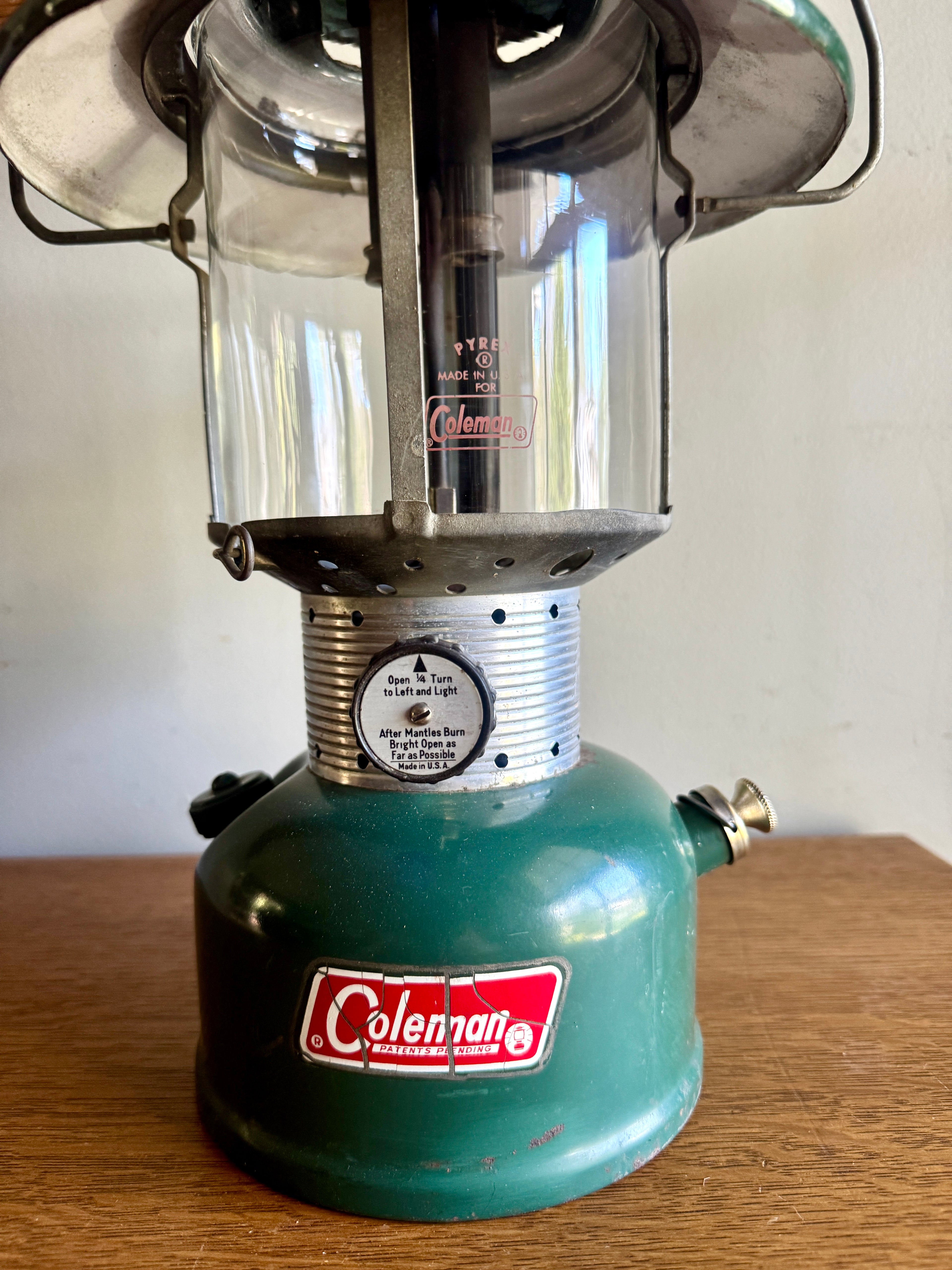 Vtg Coleman Model 228F Lantern| Coleman 1970 Big Hat Lantern | Model 228F Dual Mantle Coleman Lantern
