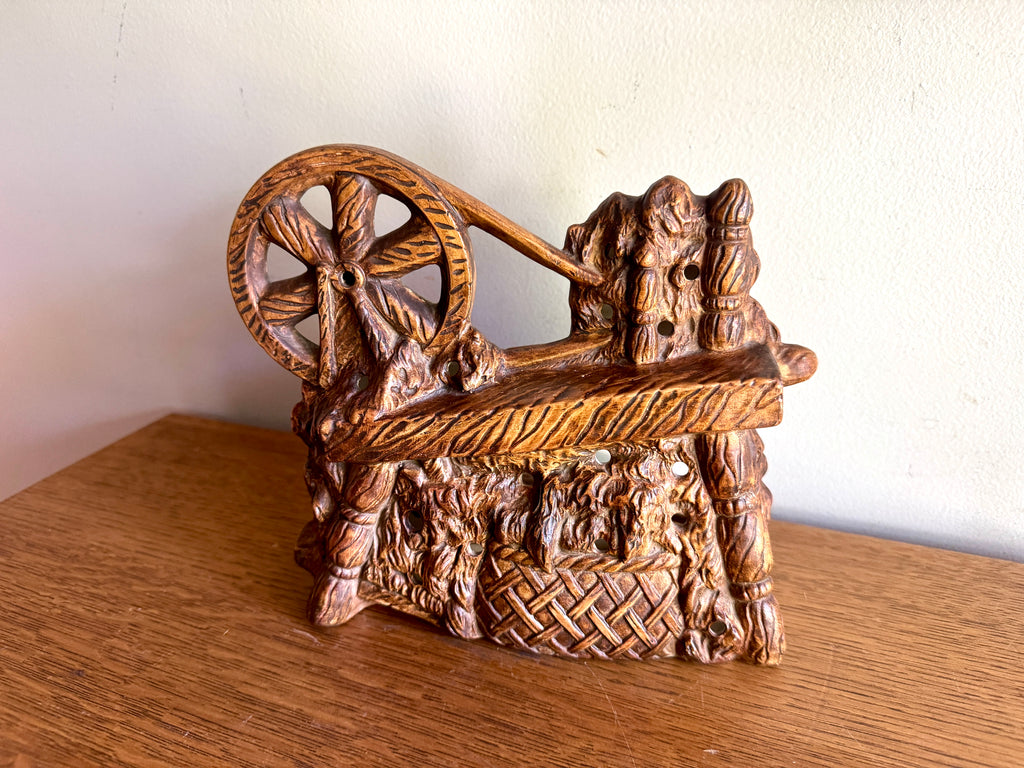 Vtg Ceramic Spinning Wheel TV Lamp ~ Spinning Wheel Television Set Lamp