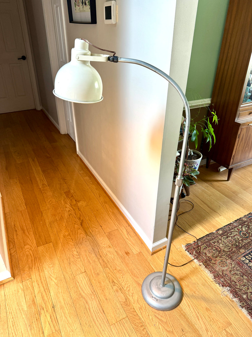 Vtg Industrial Adjustable Floor Lamp ~ Bretford Metal Shade Floor Lamp ~ Specialty Inc. Floor Lamp