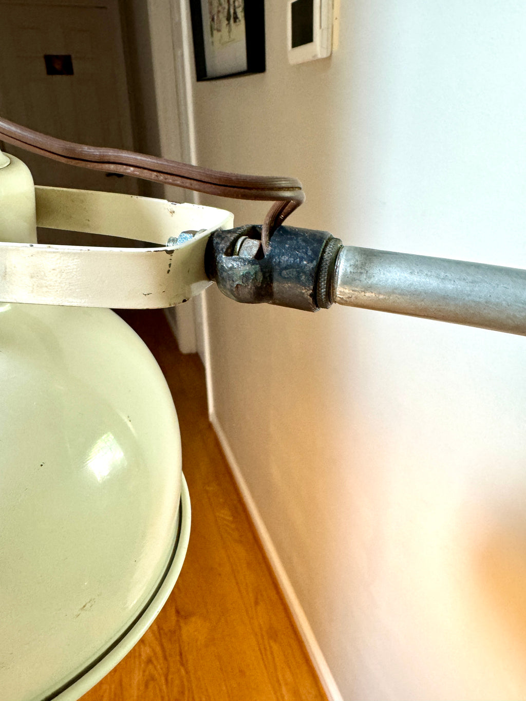 Vtg Industrial Adjustable Floor Lamp ~ Bretford Metal Shade Floor Lamp ~ Specialty Inc. Floor Lamp