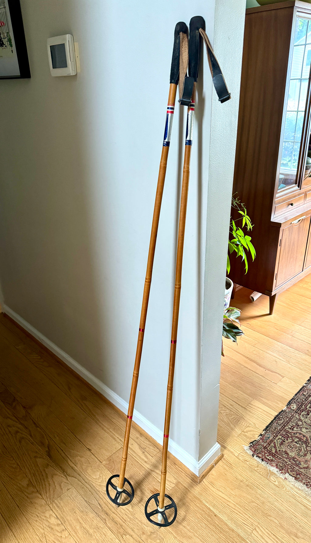 Vtg Liljedahl Tryli Staven Bamboo Ski Poles 160 cm with Leather Wrist Straps