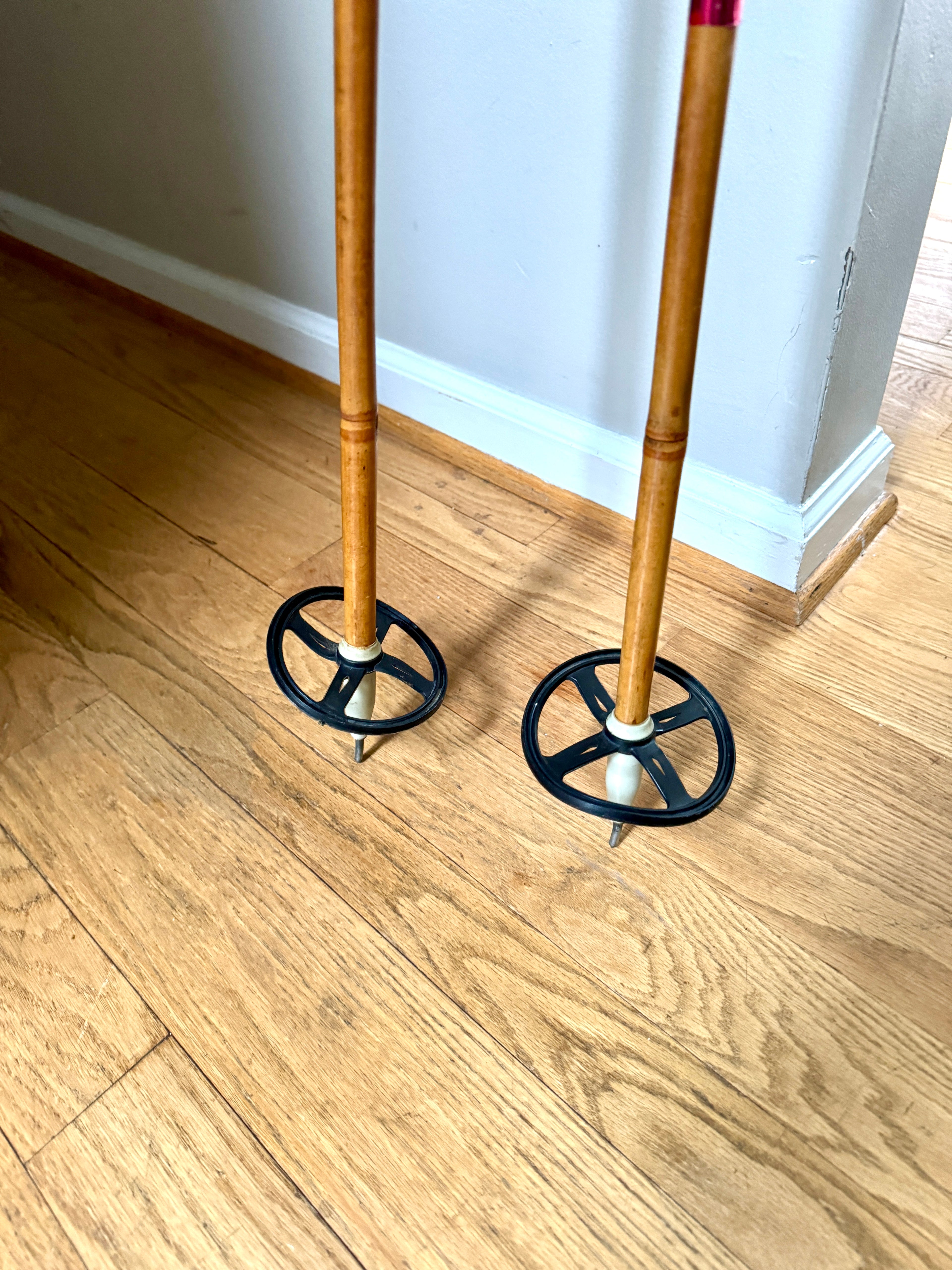 Vtg Liljedahl Tryli Staven Bamboo Ski Poles 160 cm with Leather Wrist Straps