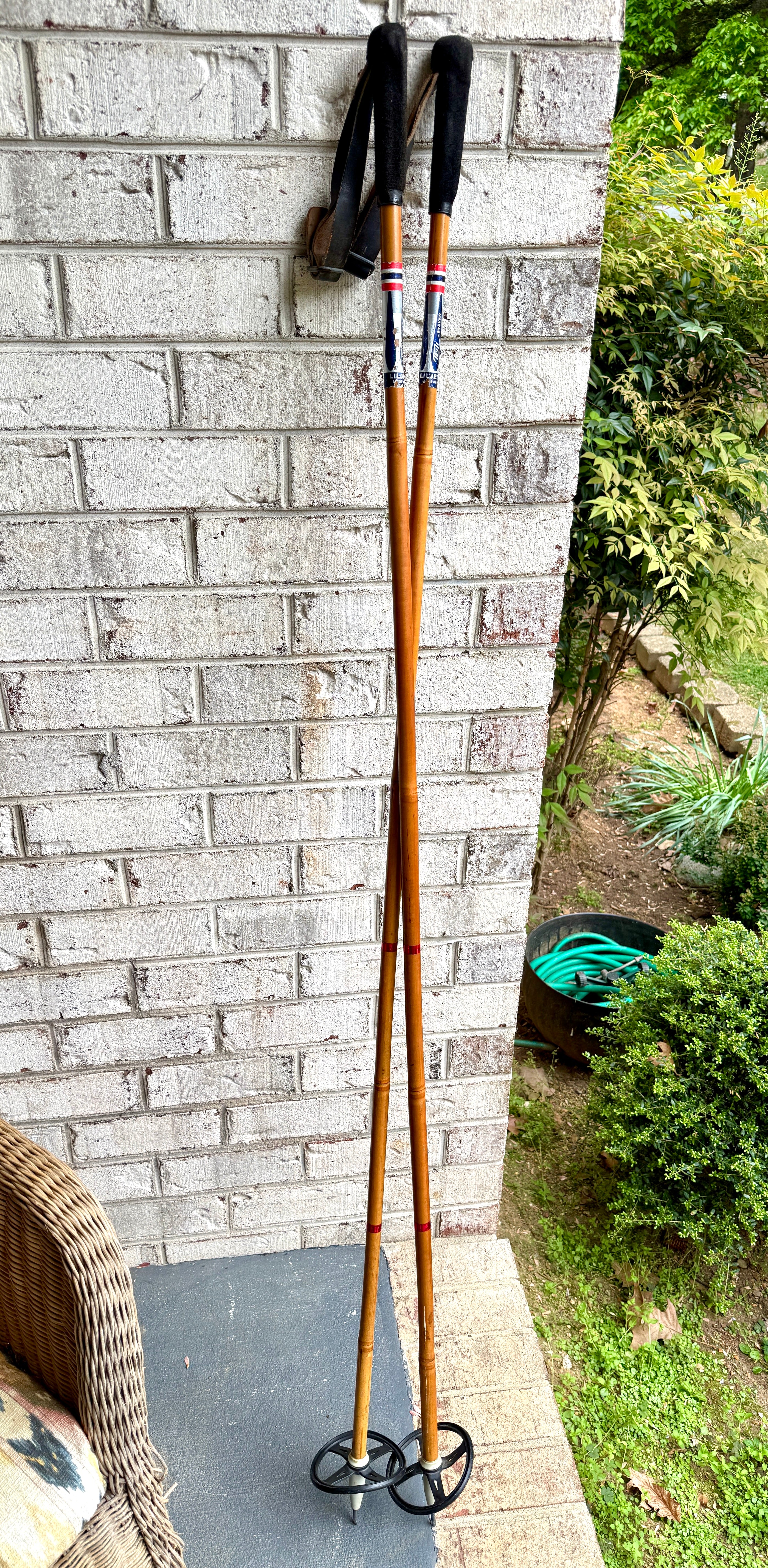 Vtg Liljedahl Tryli Staven Bamboo Ski Poles 160 cm with Leather Wrist Straps