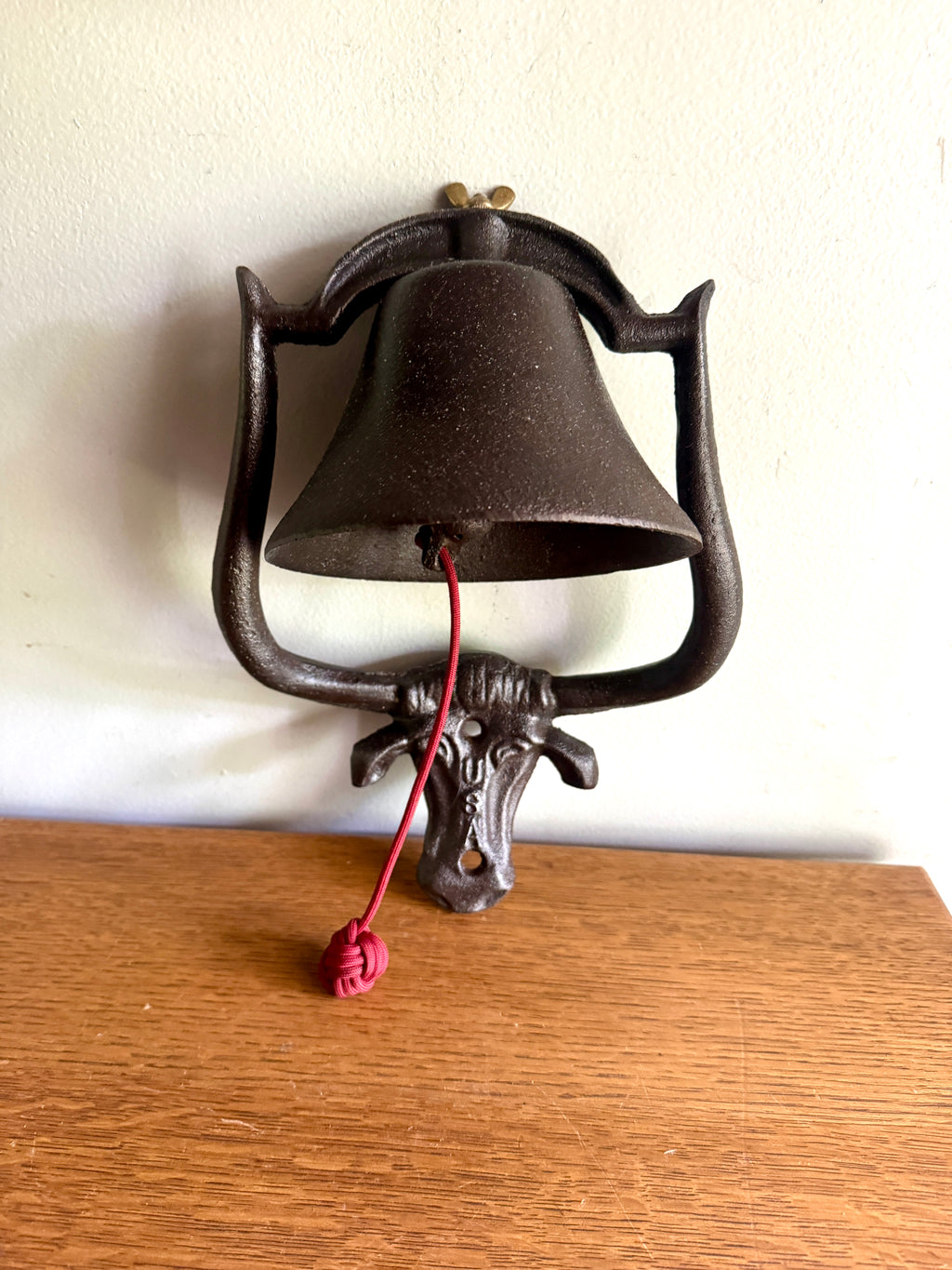 Cast Iron Bell with Longhorn Cattle Mounting Plate