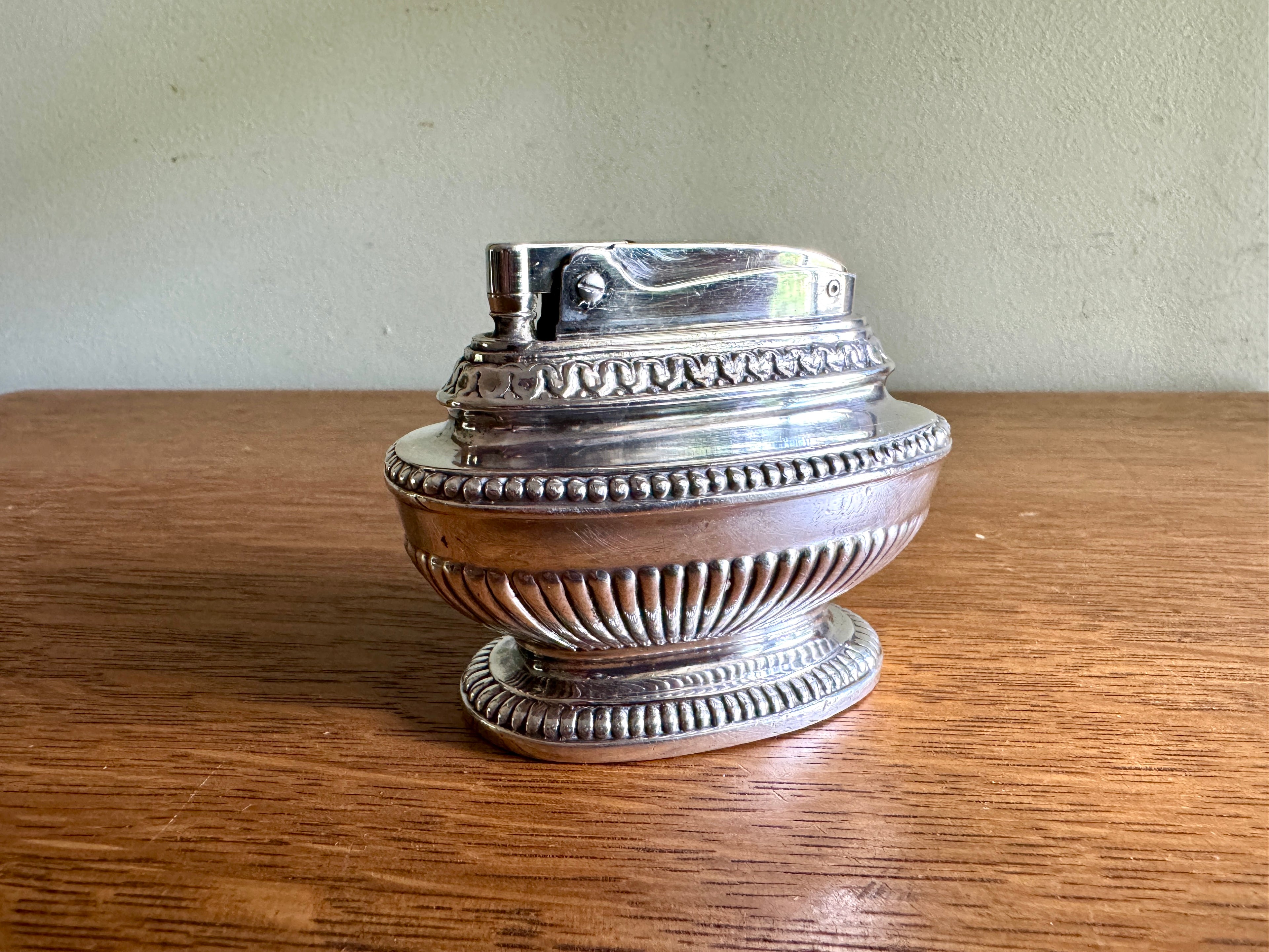 1940’s Working Ronson Silver-plated "Queen Anne" Heavy Table Lighter ~ Art Deco Table Lighter (Copy)