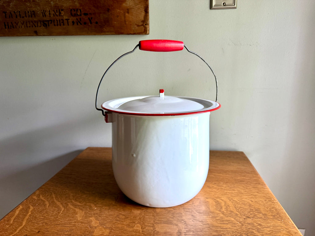 1940's Fesco Enamelware Lidded Pot ~ White Enamel Lidded Pot with Wooden Handle ~ Chamber Pot