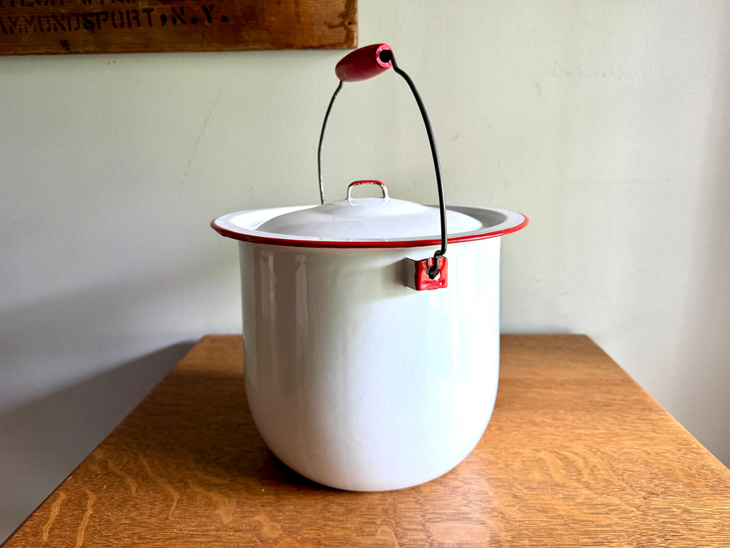 1940's Fesco Enamelware Lidded Pot ~ White Enamel Lidded Pot with Wooden Handle ~ Chamber Pot