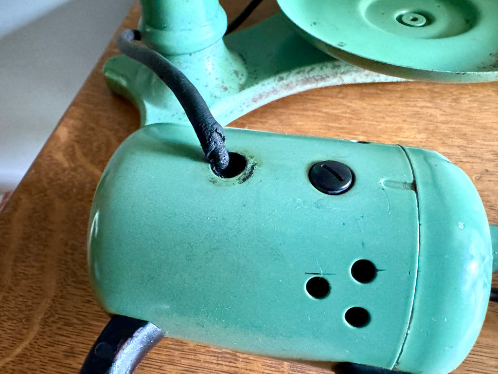 Antique "CHALLENGE" 3 Speed Mixer Stand  ~ 1920's Working #1658 Jadeite Green &  9" Milk Glass Bowl