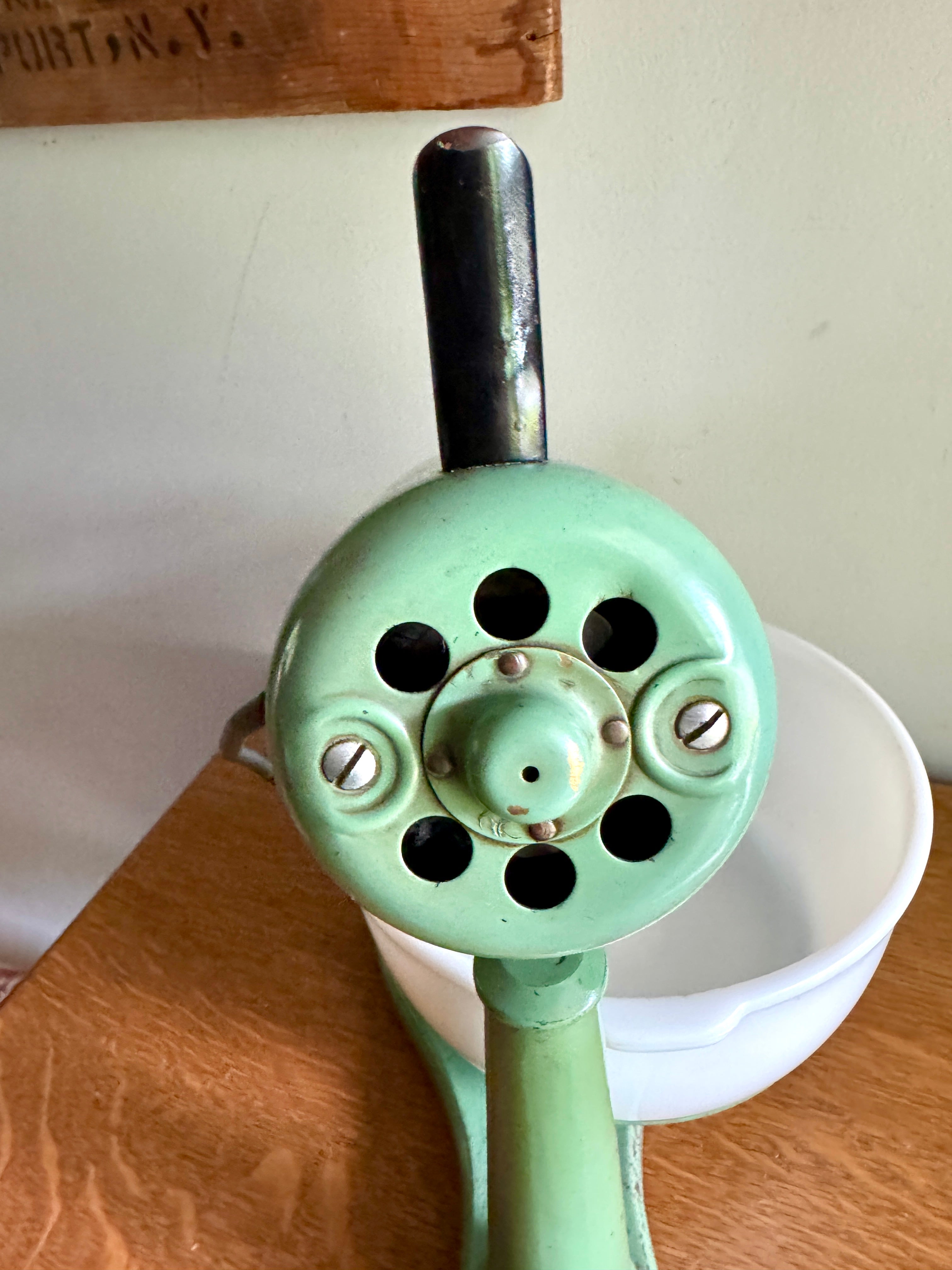 Antique "CHALLENGE" 3 Speed Mixer Stand  ~ 1920's Working #1658 Jadeite Green &  9" Milk Glass Bowl