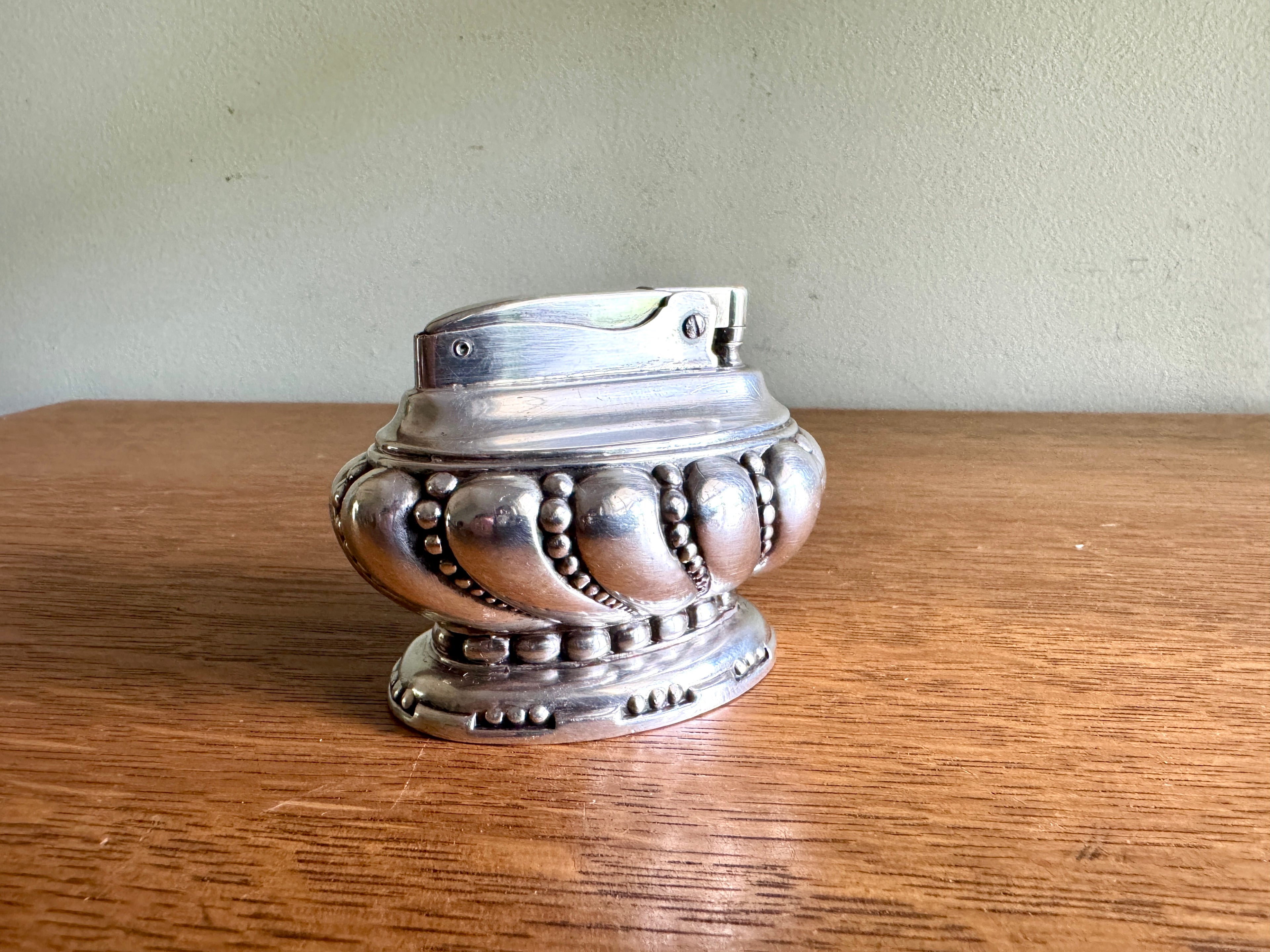 1940’s Working Ronson Silver-plated "CROWN" Heavy Table Lighter ~ Art Deco Table Lighter (Copy)