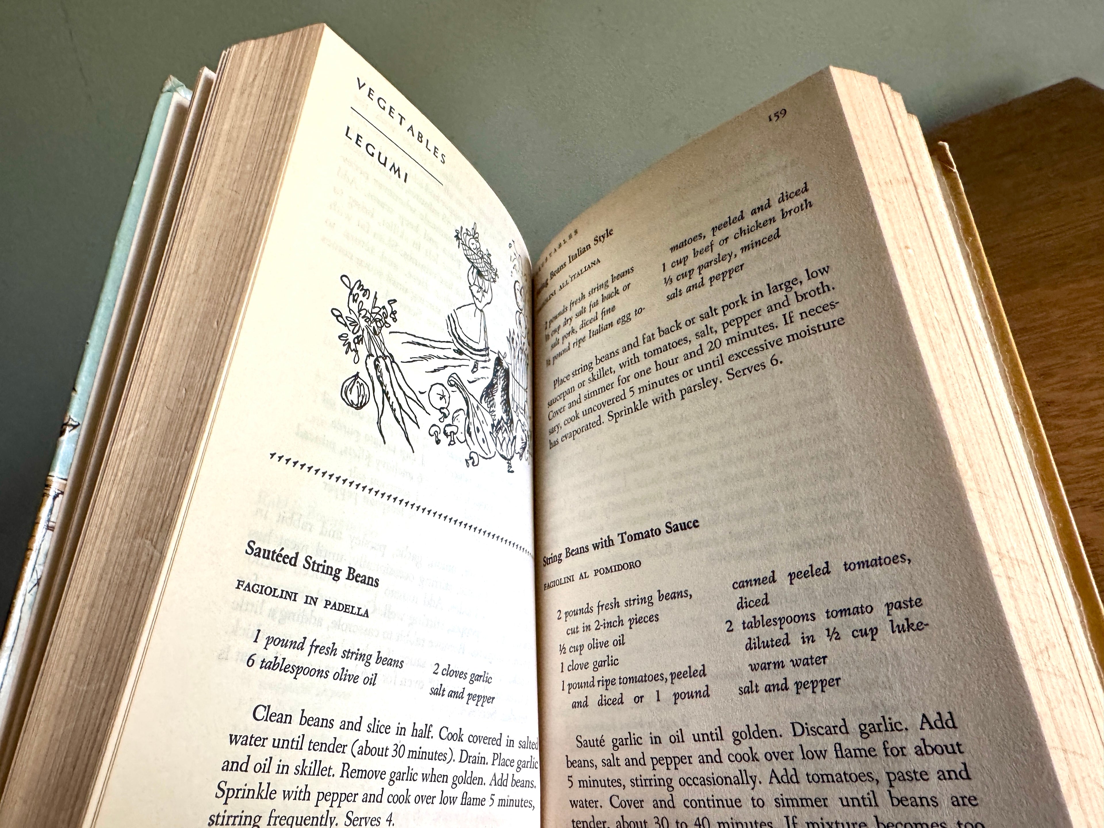 1955 "The Italian Cookbook" by Maria Luisa Taglienti by Maria Luisa Taglienti