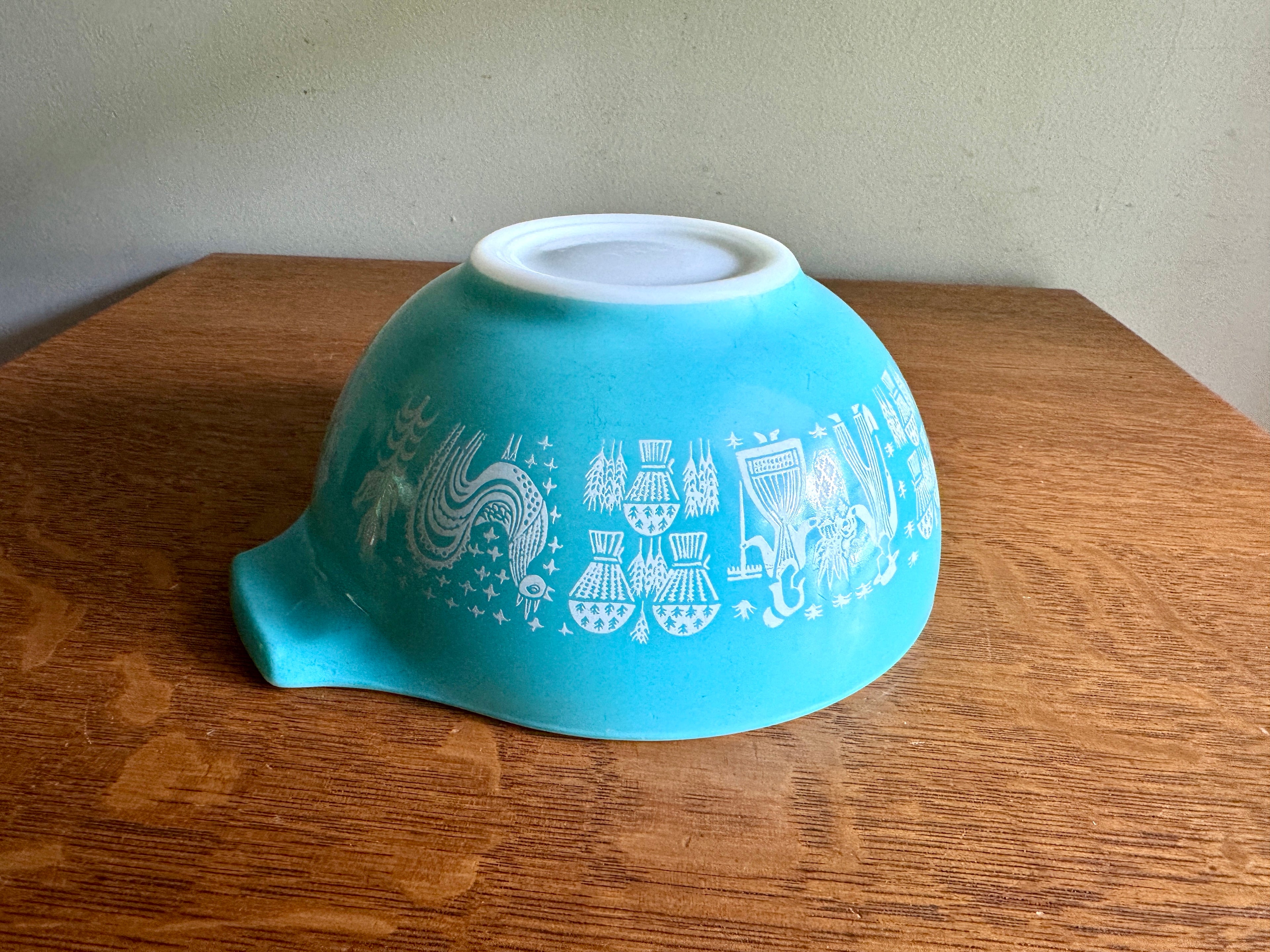 Vtg Pyrex #442 Amish Butterprint Turquoise Cinderella 1-1/2 Qt Mixing Bowl