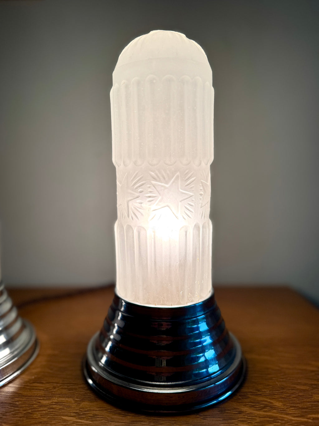 Pair of Art Deco Frosted Boudoir Lamps ~ Frosted Pressed Star Glass Torpedo Lamps