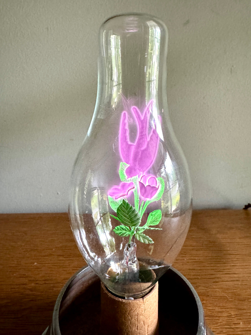 1940's Aerolux Light Bulb Swallow Bird in Flowers ~ Aerolux Glowing Bird and Flower Bulb