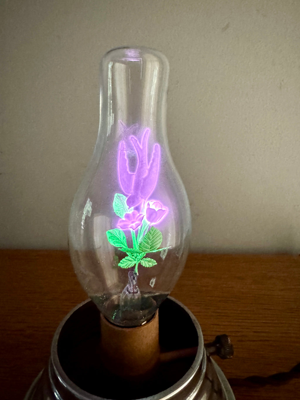 1940's Aerolux Light Bulb Swallow Bird in Flowers ~ Aerolux Glowing Bird and Flower Bulb