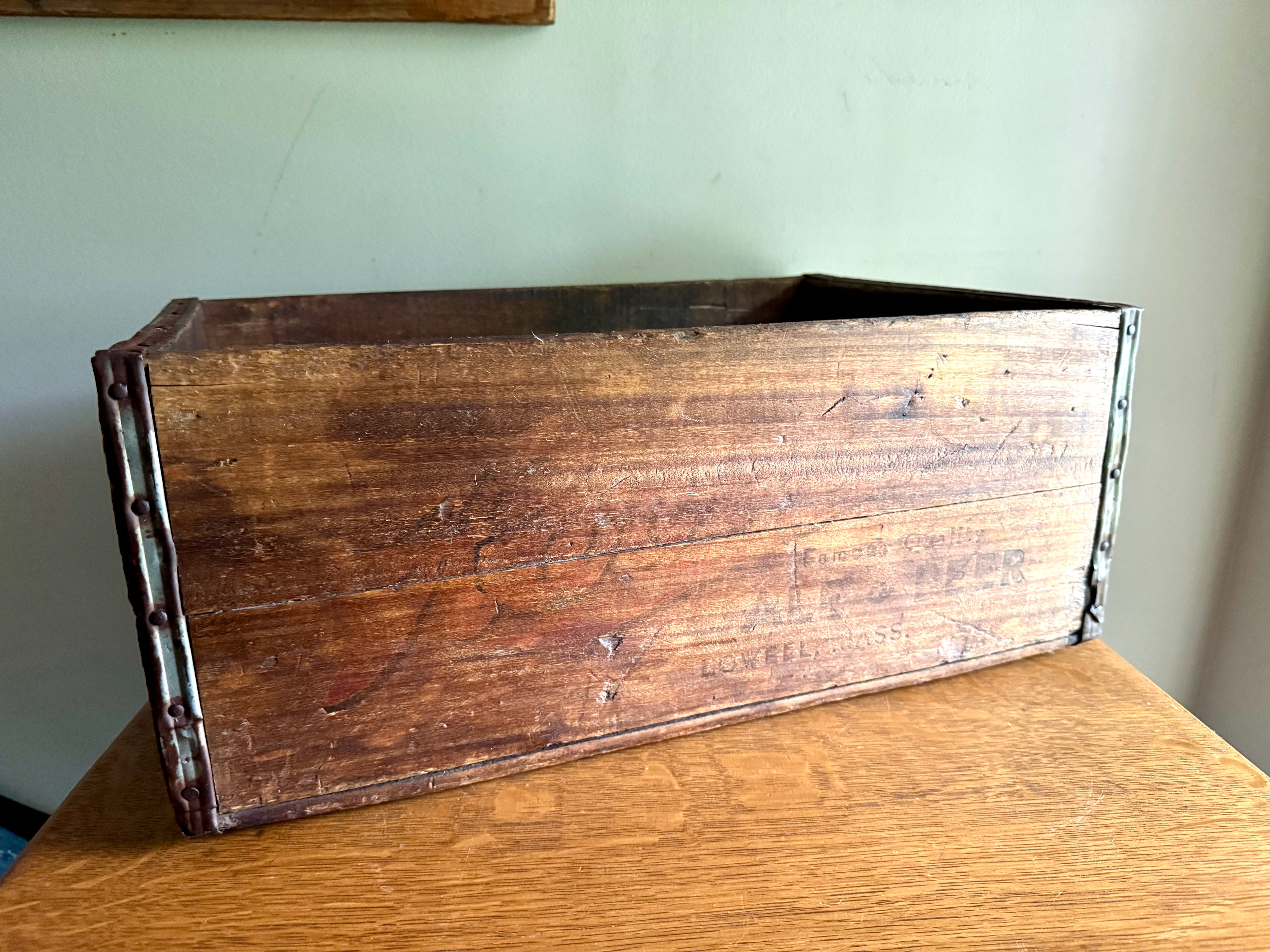 Distressed Wooden Harvard Brewing Co. Crate ~ Harvard Ale & Beer Wood Crate
