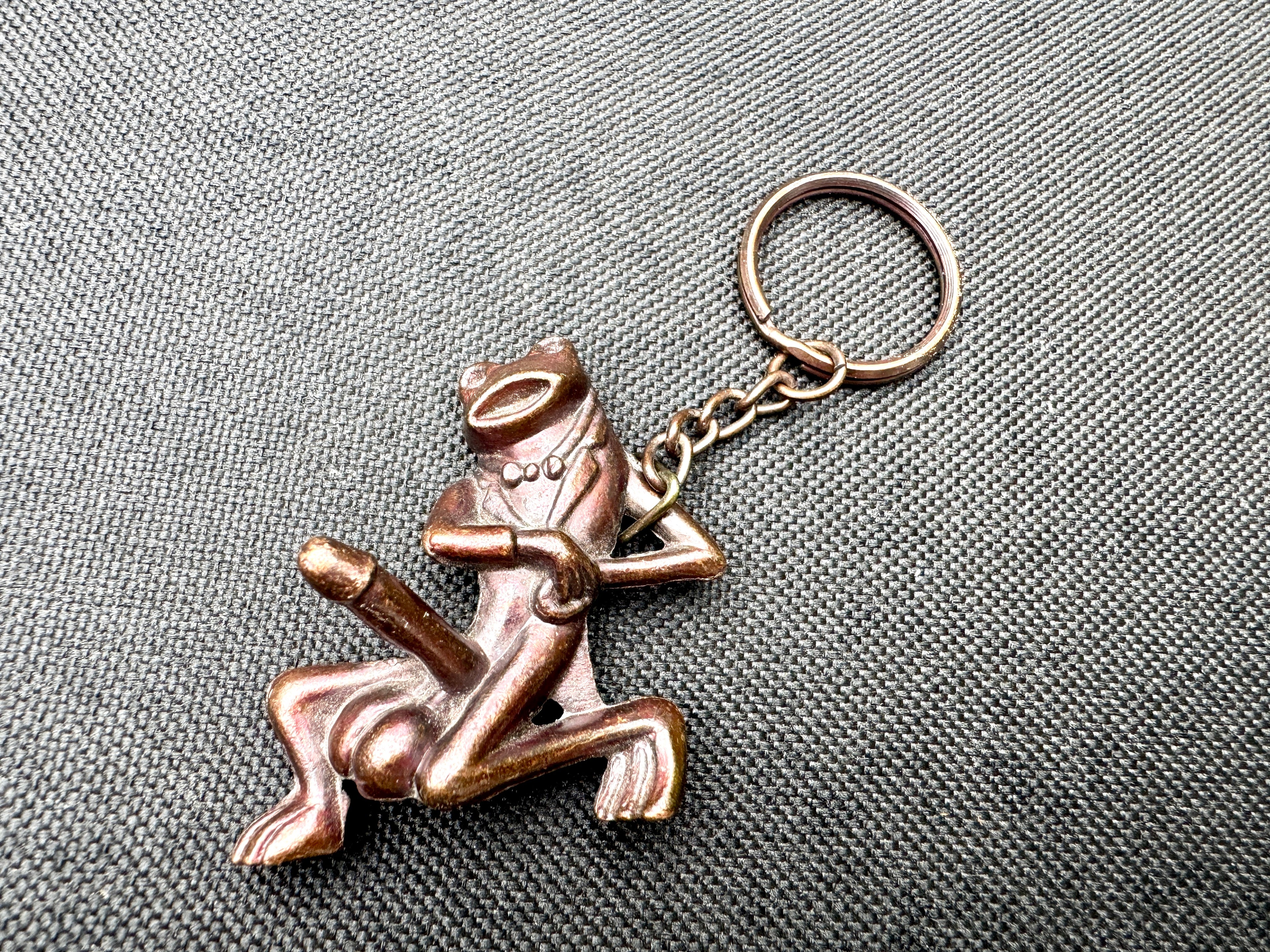 Vtg Novelty Well Endowed Frog Key Chained ~ Naughty Frog Key Chain
