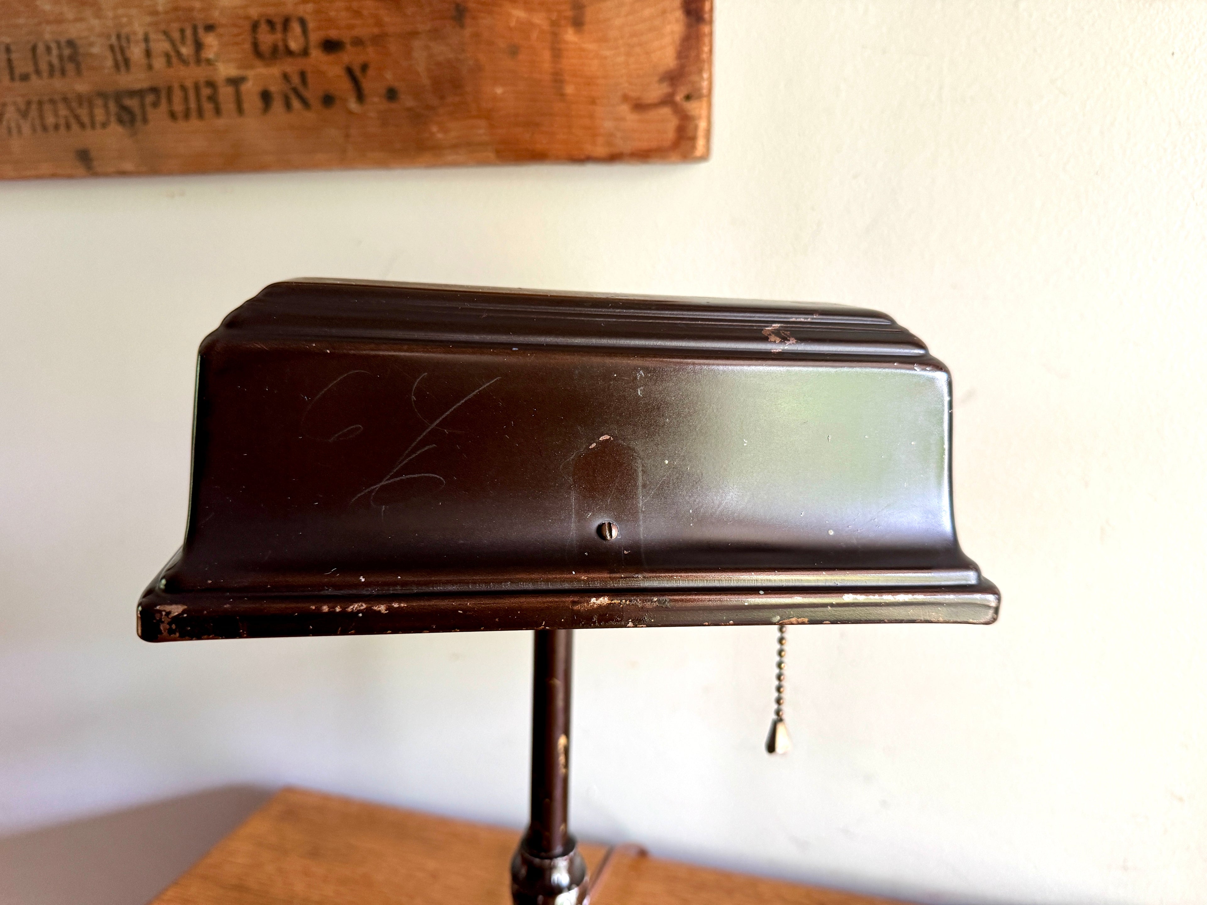 Distressed Machine Age Bankers Lamp ~ Art Decor Desk Lamp