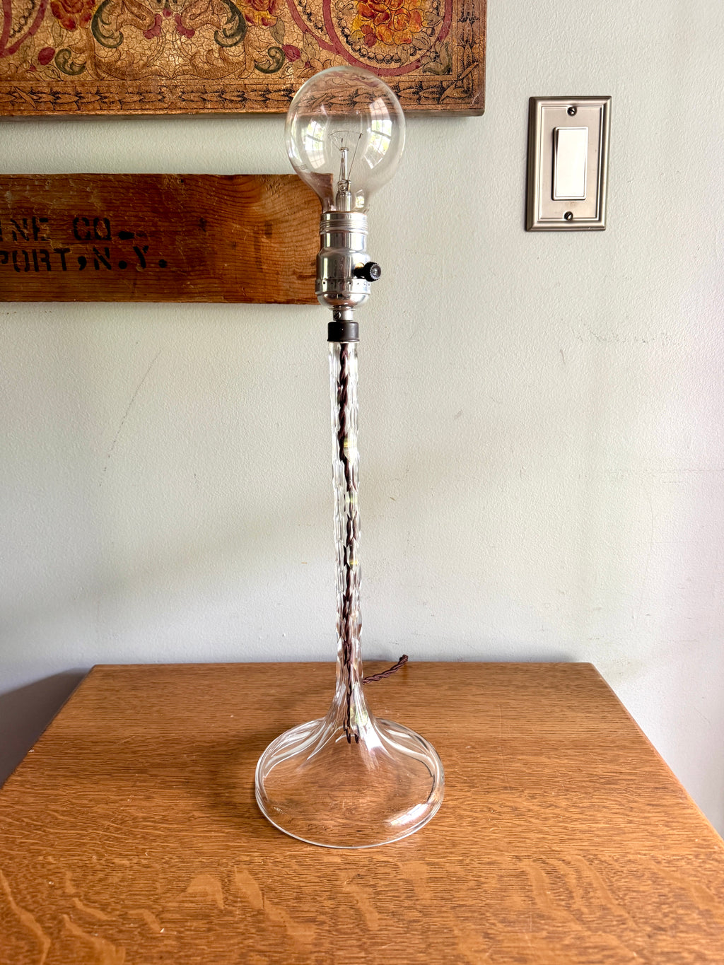 20th Century Clear Cut Crystal Table Lamp, European Design