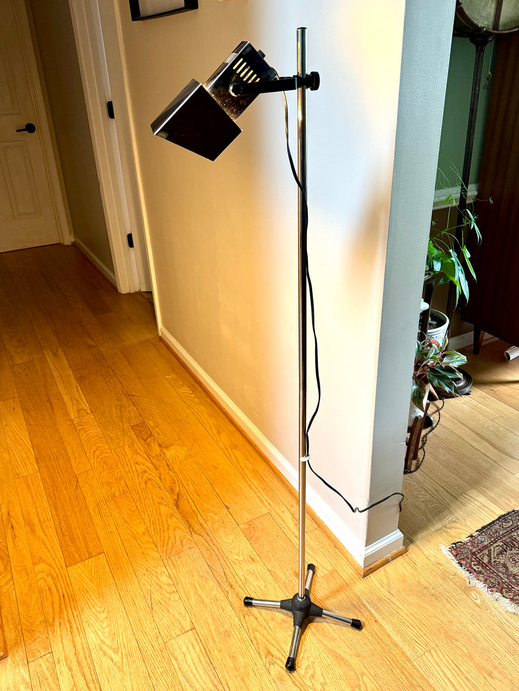 70's Chrome Koch & Lowy Spotlight Style Floor Lamp ~ Studio Stage Light Style Floor Lamp