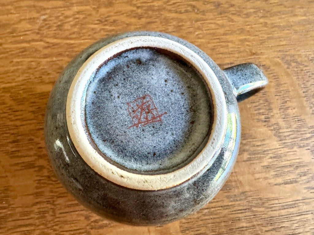 Kutani Yaki(ware) Coffee Mug "Cats In a Sunny Spot" ~ Unique Japanese Cat Coffee Cup