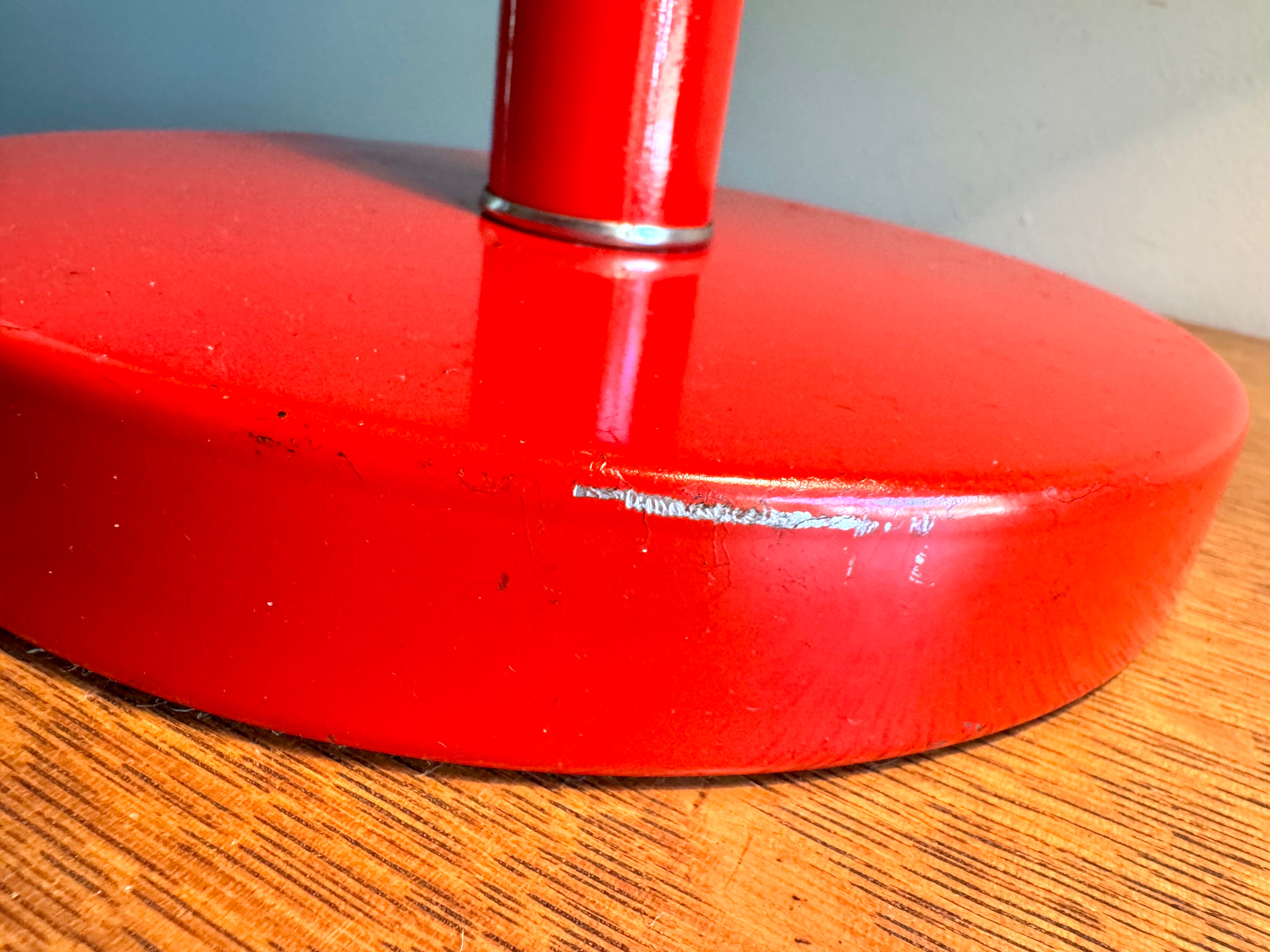 Vtg Alsy MCM Metal Adjustable Gooseneck Flex Red Desk Table Lamp ~ Alsy Red Modernist Desk Lamp