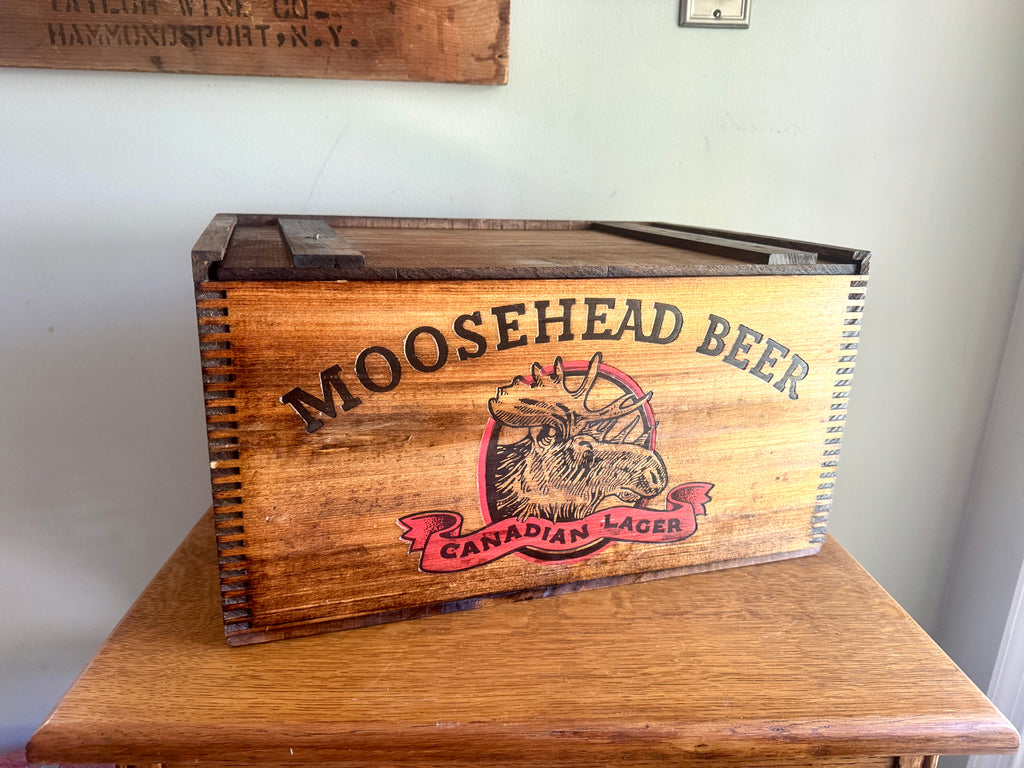 Moosehead Beer Wooden Crate ~ Wood Checkerboard Lid Crate Box ~ Canadian Beer Crate