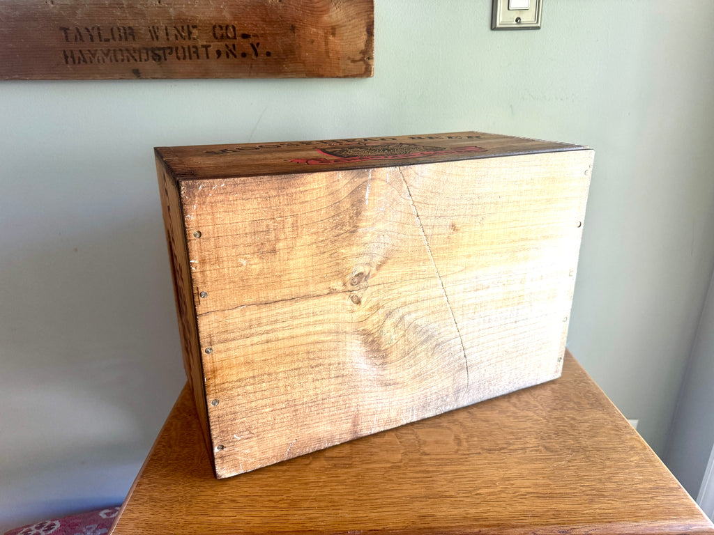 Moosehead Beer Wooden Crate ~ Wood Checkerboard Lid Crate Box ~ Canadian Beer Crate
