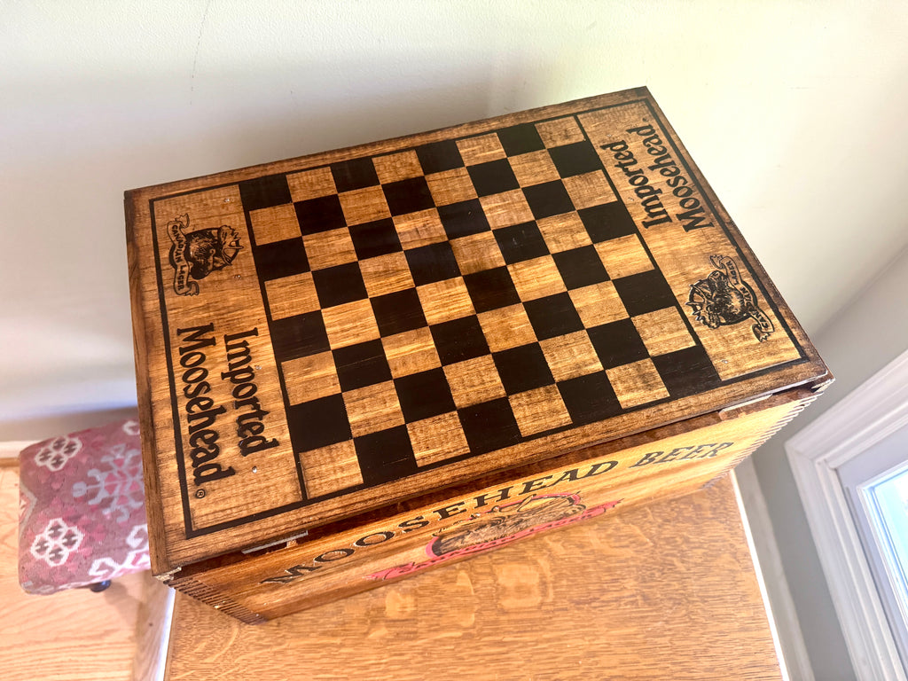 Moosehead Beer Wooden Crate ~ Wood Checkerboard Lid Crate Box ~ Canadian Beer Crate