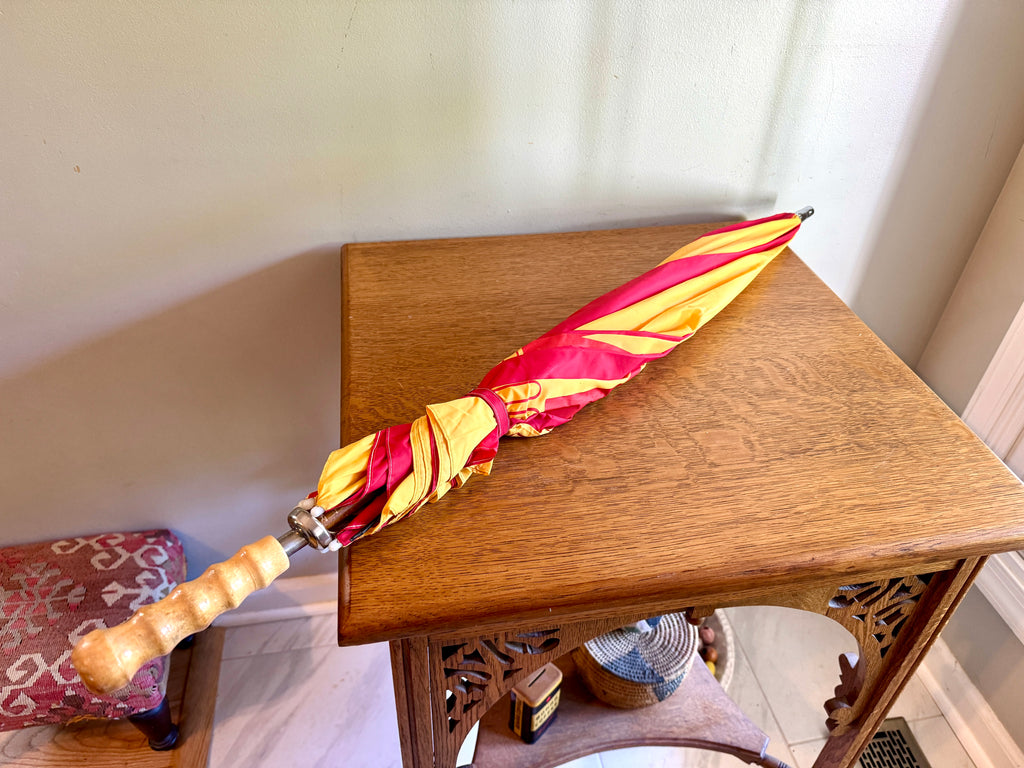 Vtg Large McDonald's Kids Umbrella ~ MC Kids Yellow & Red Wood Handle Umbrella
