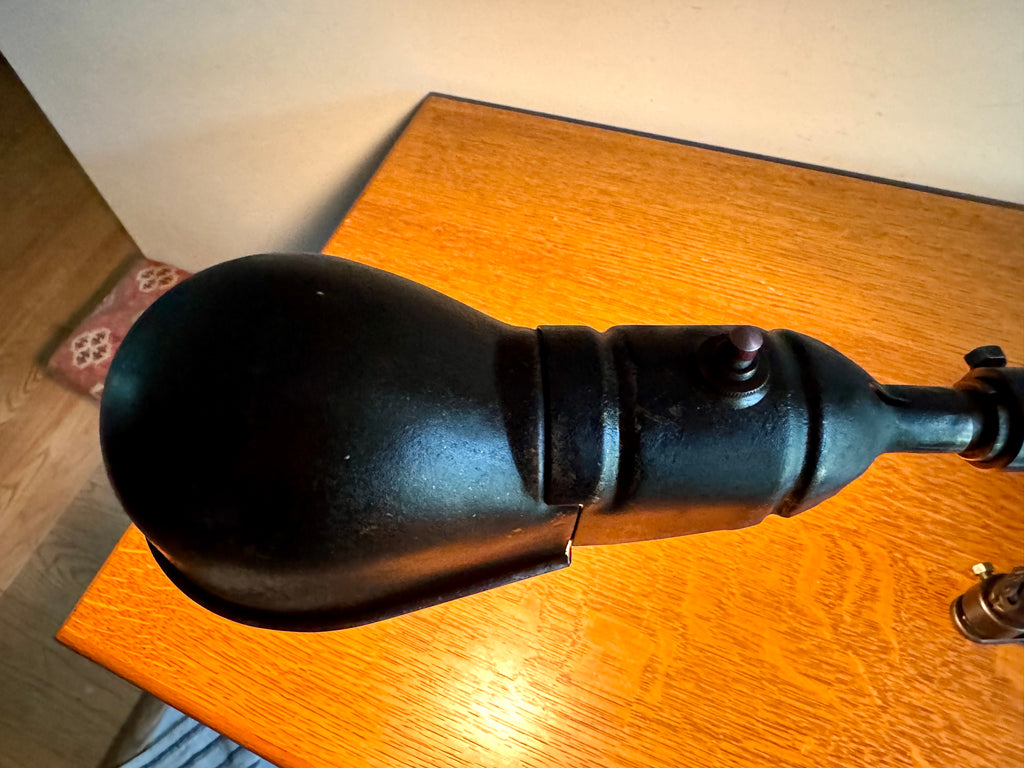 1930s Industrial Screw On Adjustable Task Desk Lamp by Fostoria American Design ~ Distressed Shop Lamp