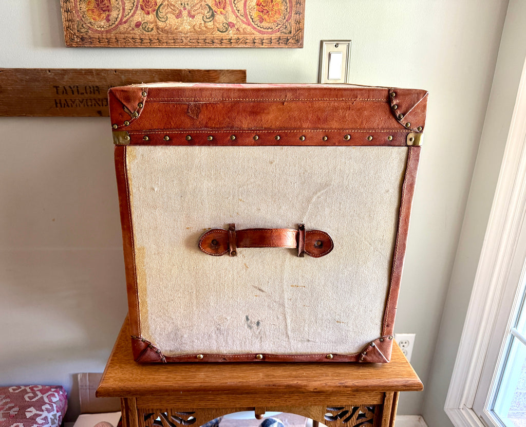 Vtg Grand Hotel Travel Trunk Steamer Chest ~ Decorative Wood Collectible Storage Box