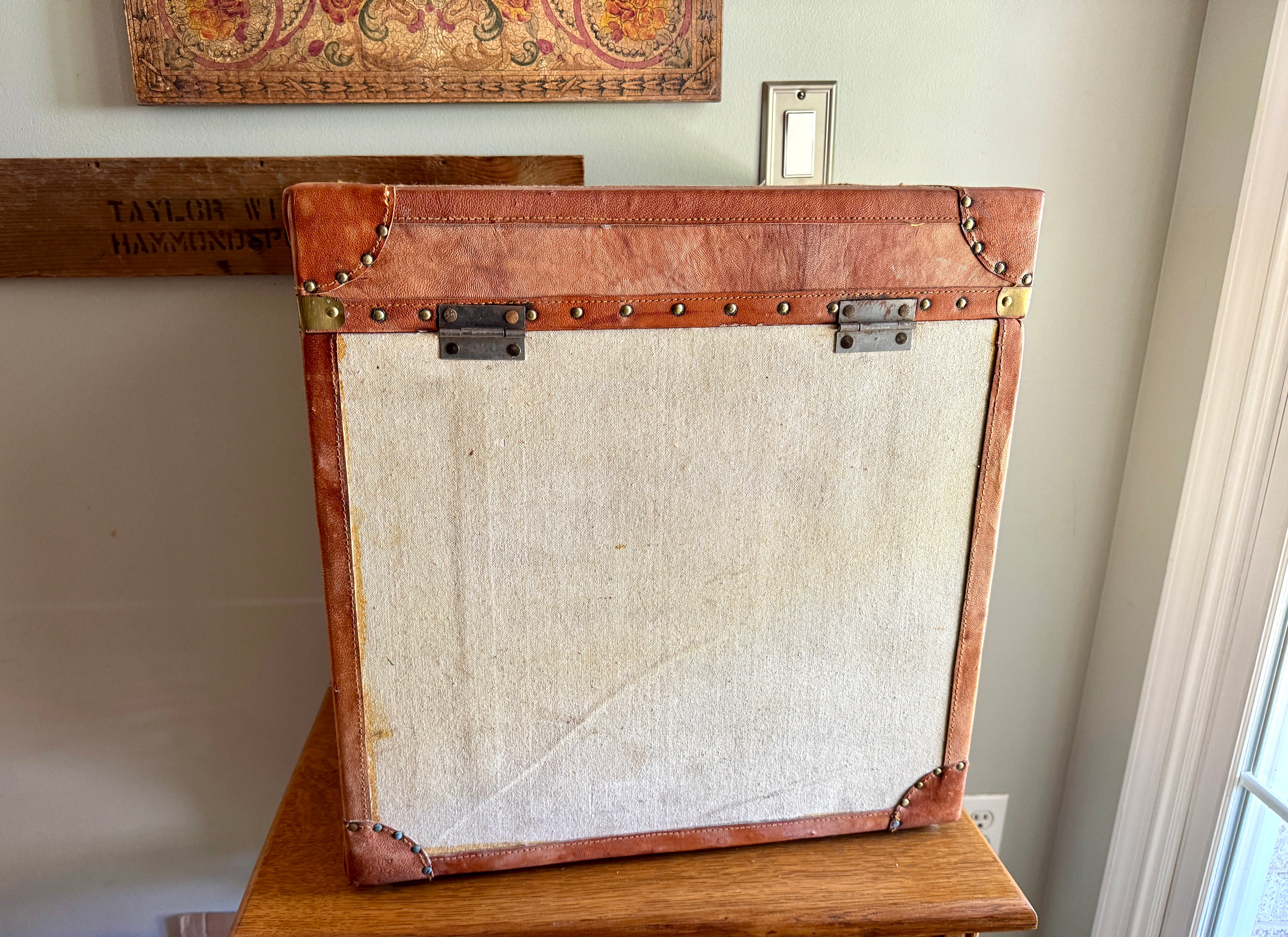 Vtg Grand Hotel Travel Trunk Steamer Chest ~ Decorative Wood Collectible Storage Box