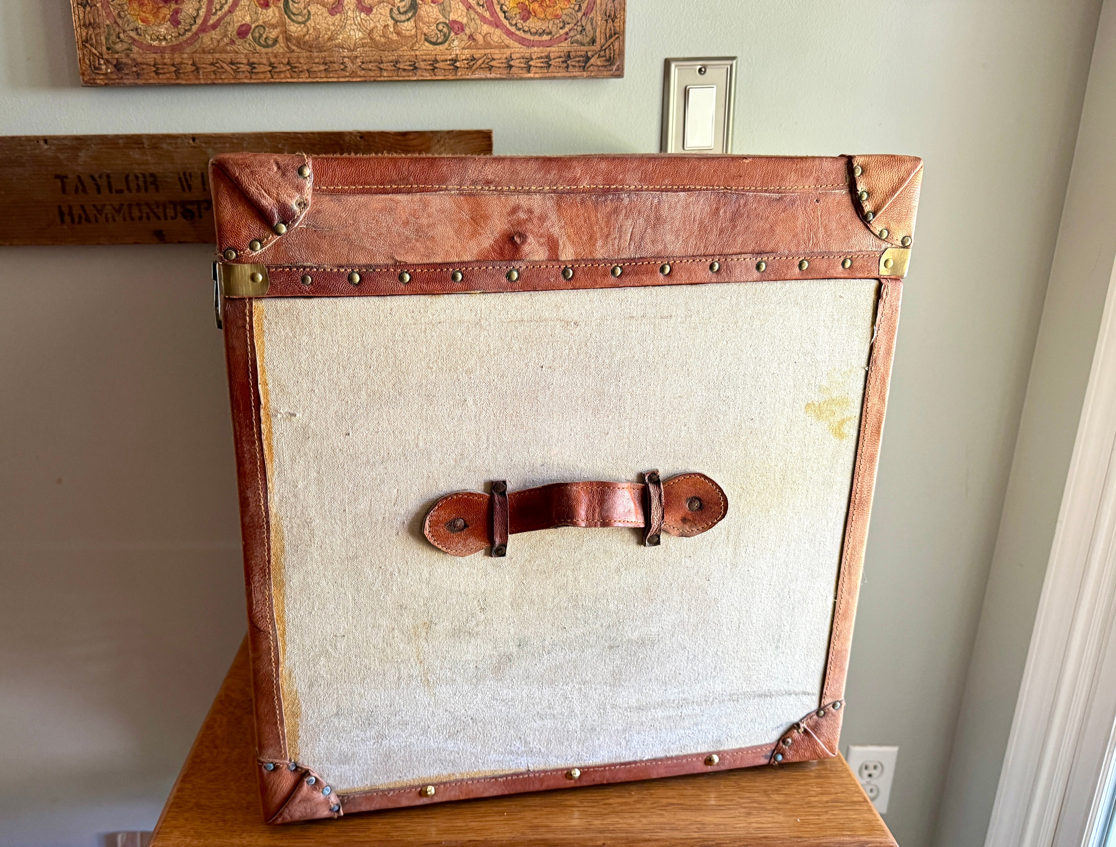 Vtg Grand Hotel Travel Trunk Steamer Chest ~ Decorative Wood Collectible Storage Box