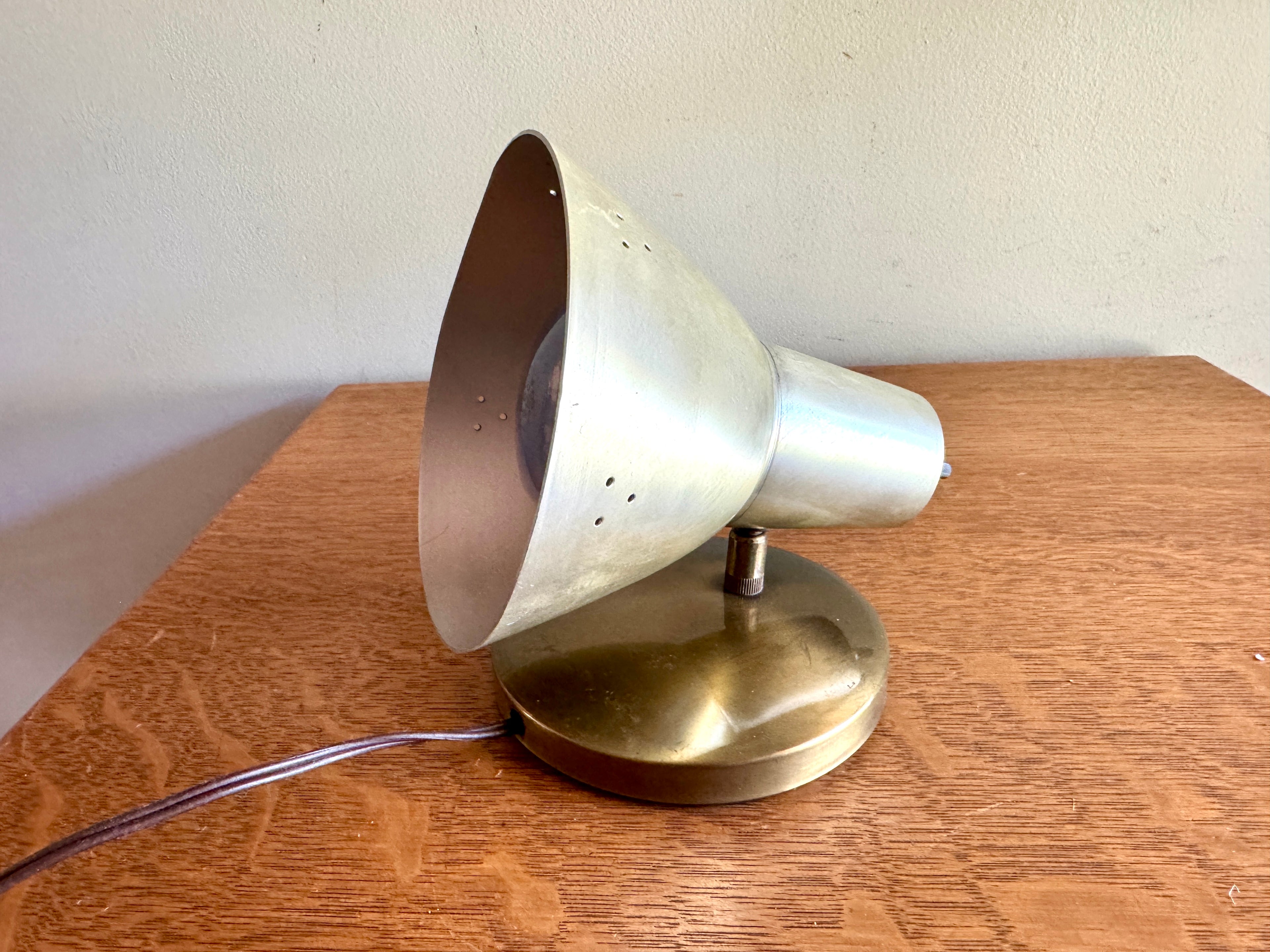 Vtg Mid-Century Modern Swivel Cone Wall Light Lamp Sconce ~ Silver tone Mcm Wall Sconce (Copy)