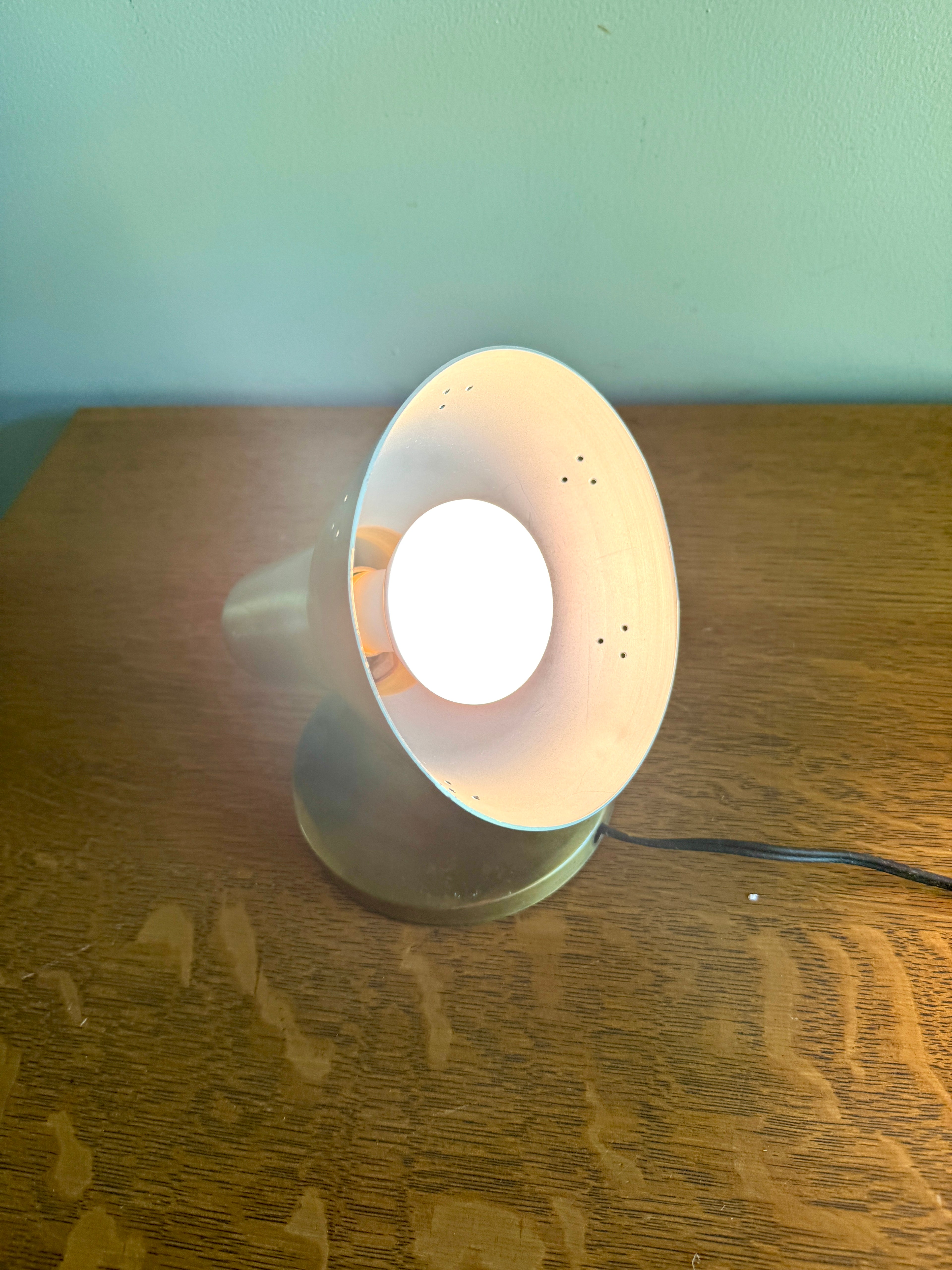 Vtg Mid-Century Modern Swivel Cone Wall Light Lamp Sconce ~ Silver tone Mcm Wall Sconce (Copy)
