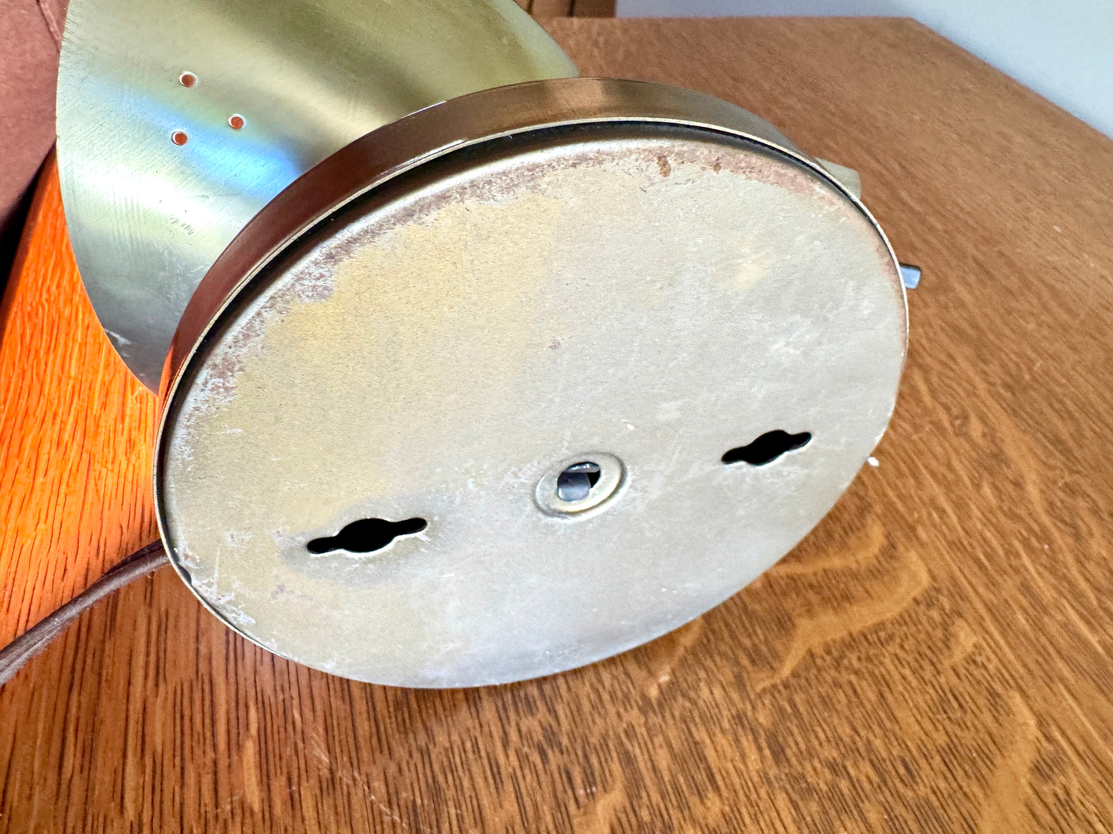 Vtg Mid-Century Modern Swivel Cone Wall Light Lamp Sconce ~ Silver tone Mcm Wall Sconce (Copy)
