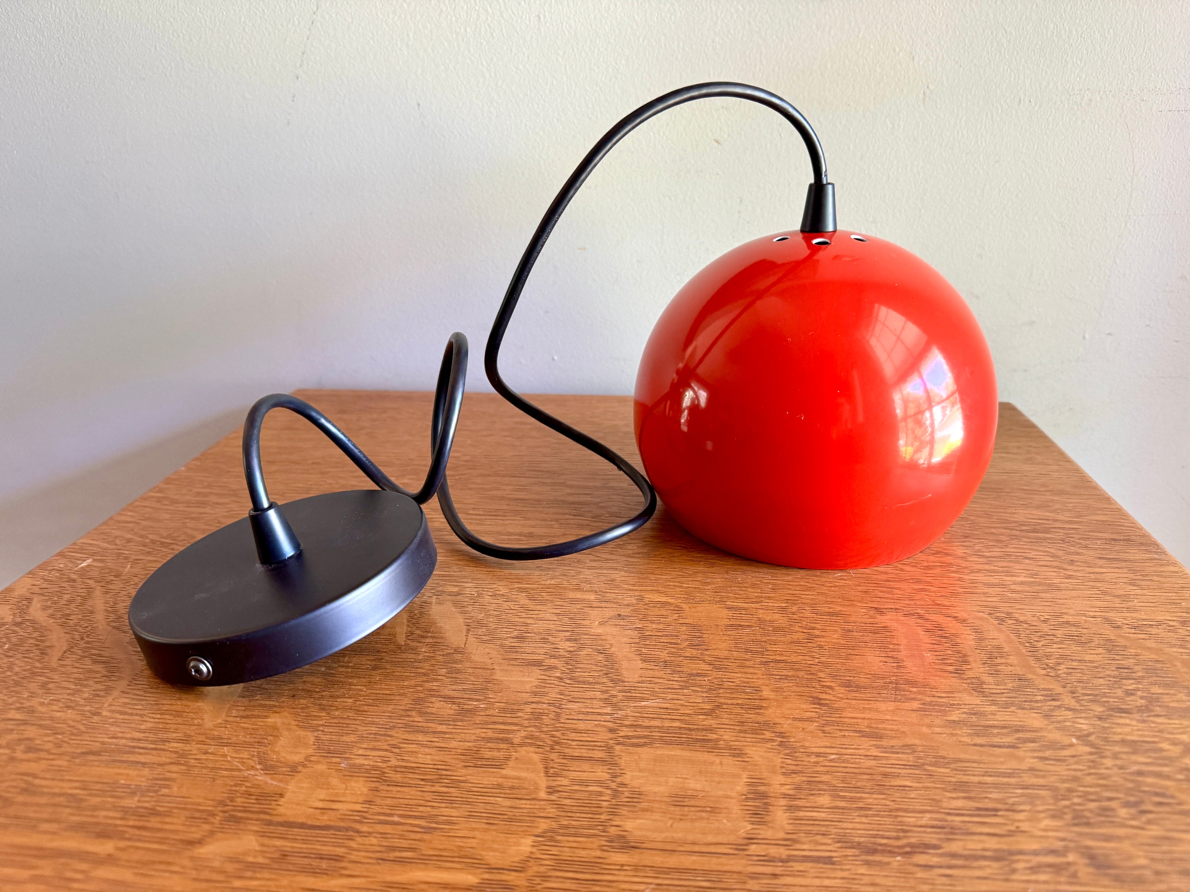Vtg E.S. Horn Red Enamel Globe Pendant Lamp ~ MCM Pendant Lamp