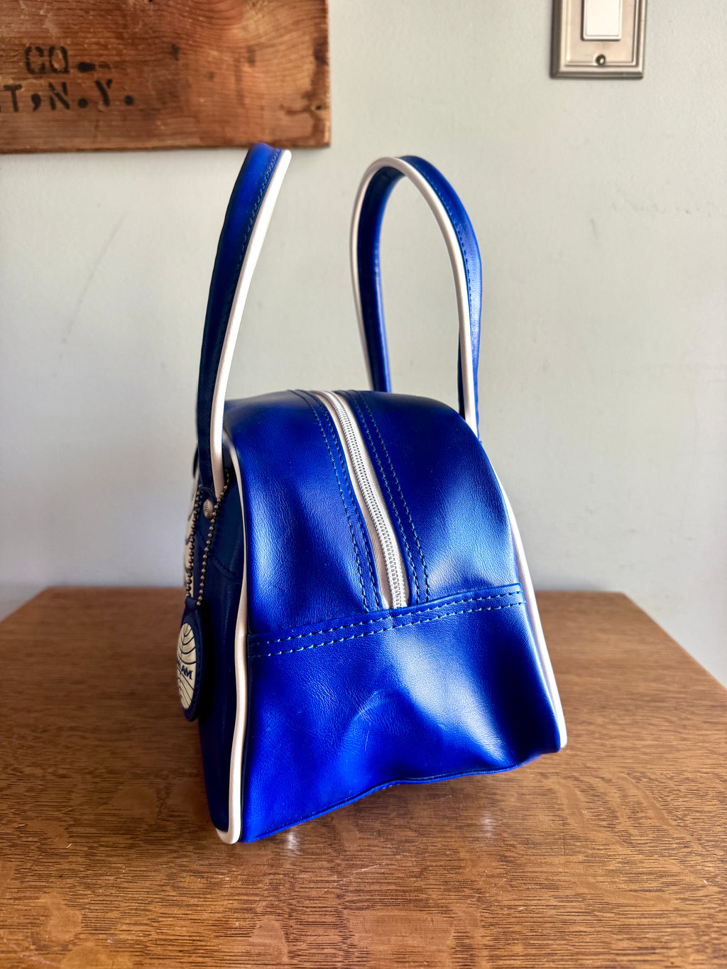 PAN AM "Explorer" Bag ~ Certified Vintage Style ~ Pan Am Blue Hand Bag