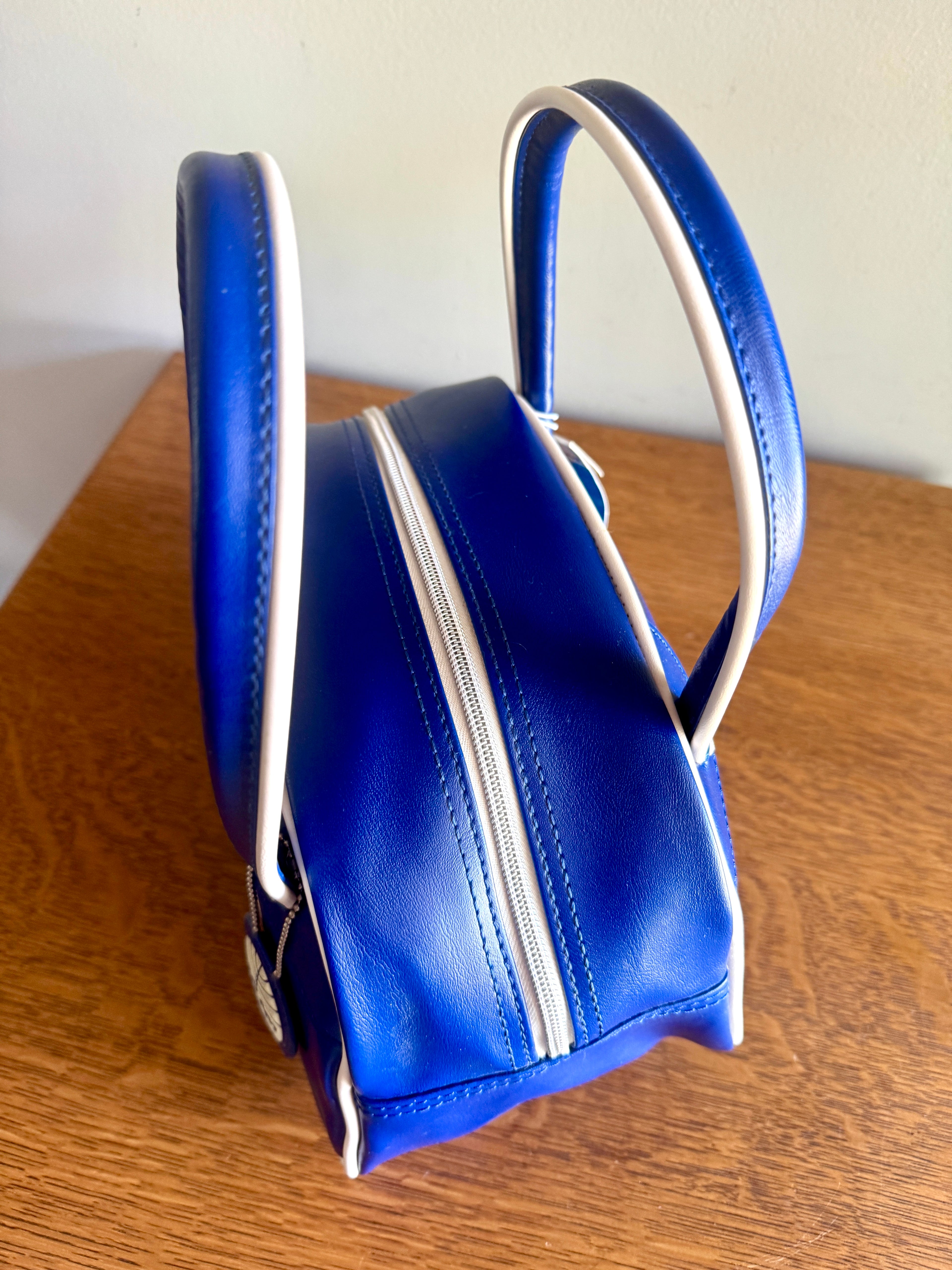 PAN AM "Explorer" Bag ~ Certified Vintage Style ~ Pan Am Blue Hand Bag