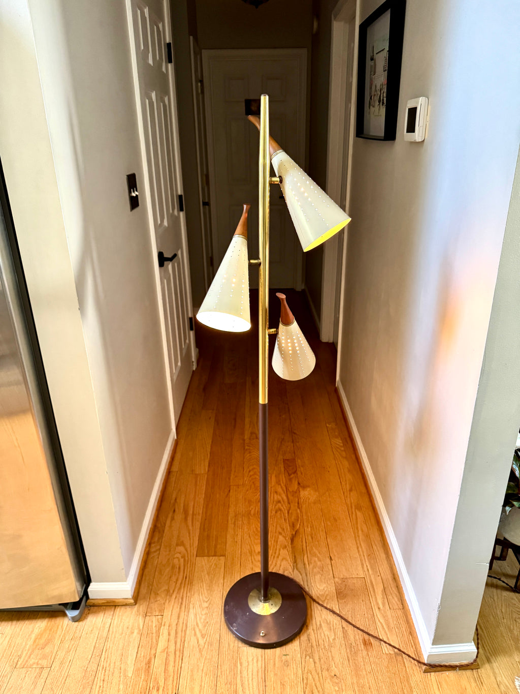 Vtg MCM Danish 3 Cone Shade Floor Lamp ~ 3 Bullet Shade MCM Floor Lamp