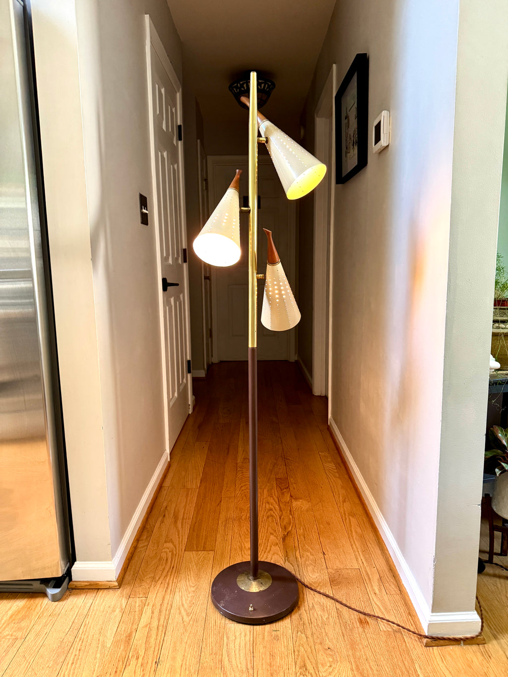Vtg MCM Danish 3 Cone Shade Floor Lamp ~ 3 Bullet Shade MCM Floor Lamp
