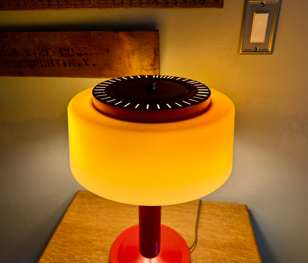 Vtg Red 1970s Plastic Metal Mobilite Lamp ~ Mid Century Modern Mobilite Desk Lamp