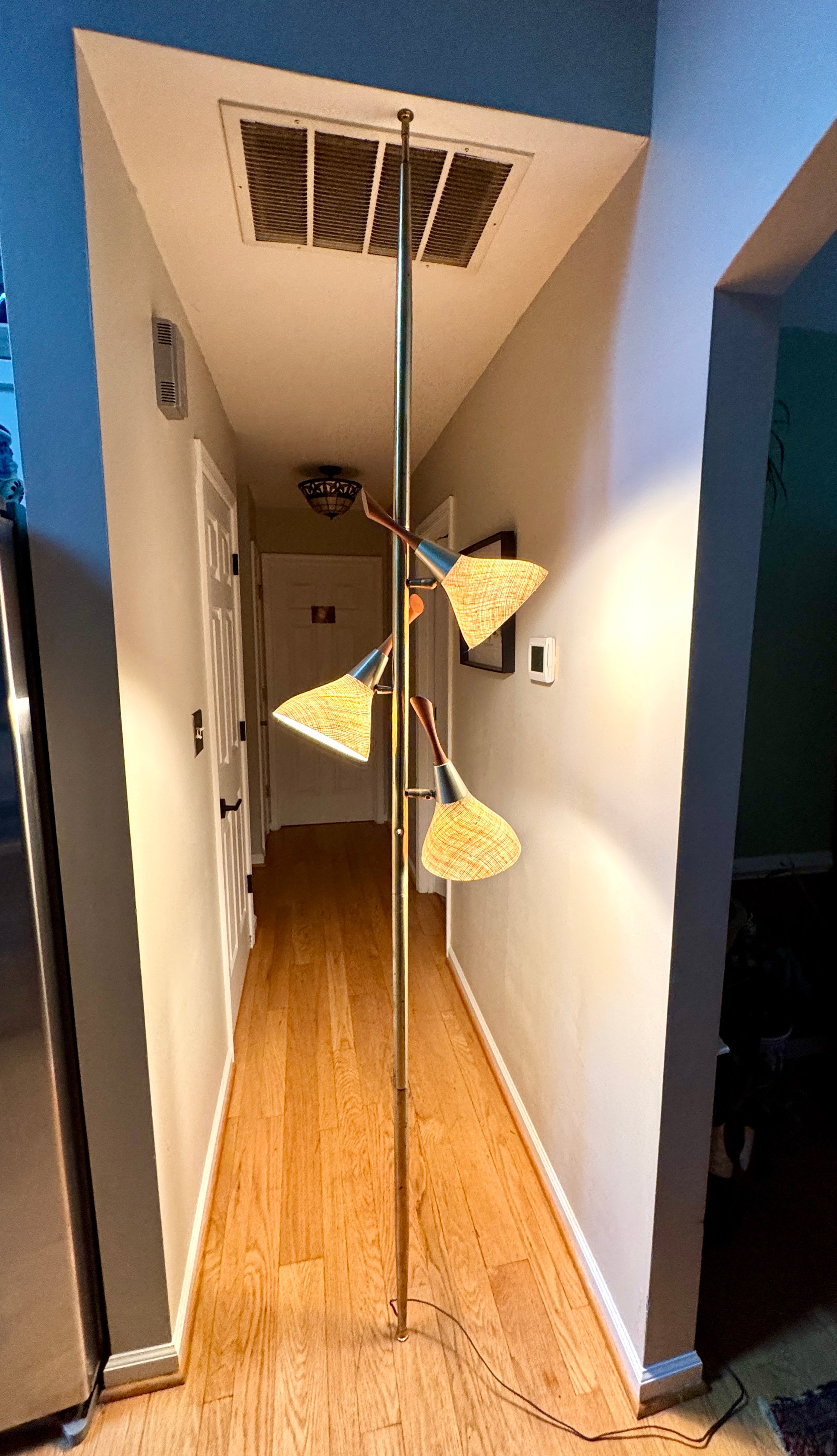 1960's MCM Fiberglass 3 Shade Tension Pole Lamp ~ Danish Modern Adjustable Tension Pole Lamp (Copy)