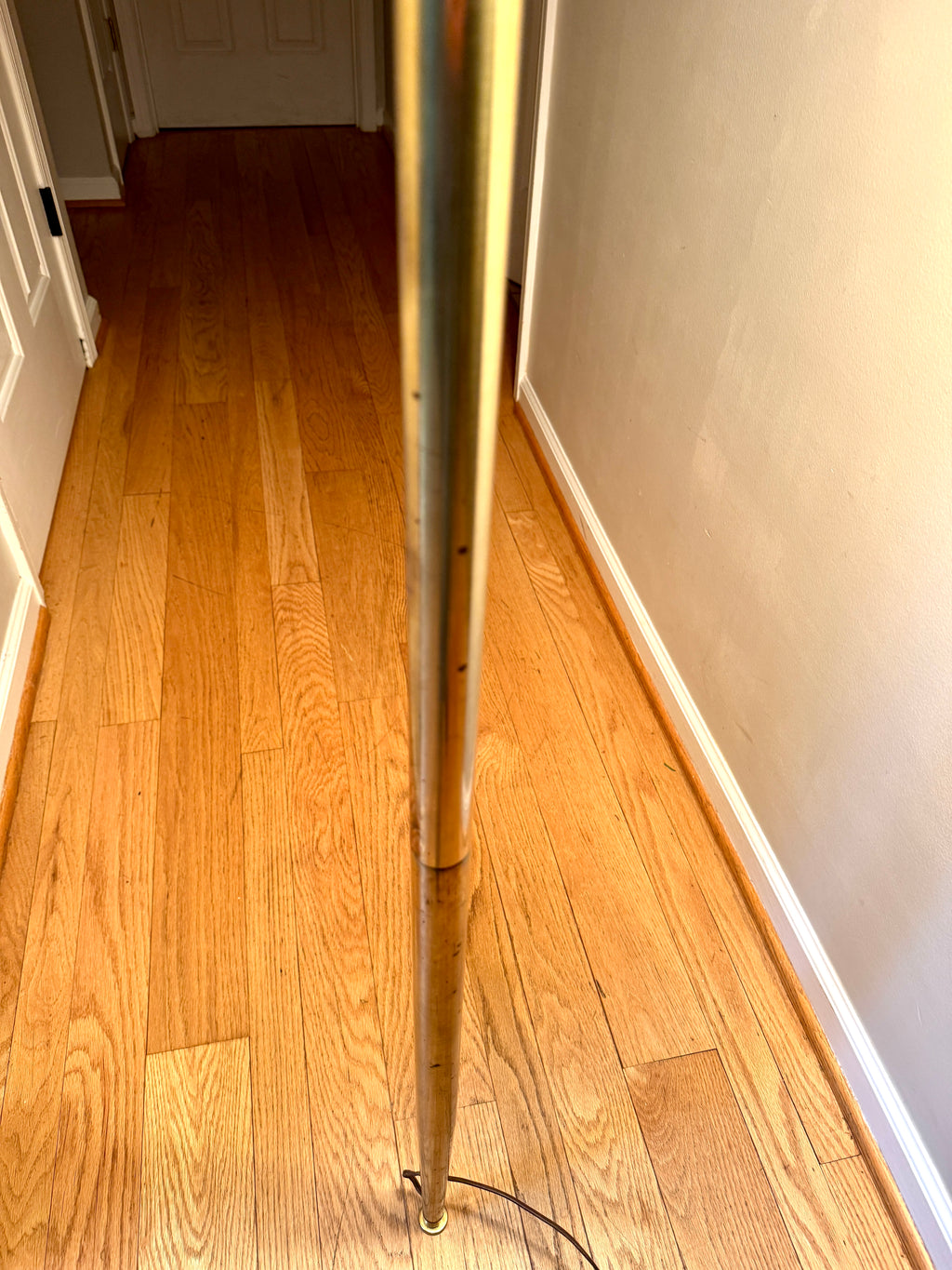 1960's MCM Fiberglass 3 Shade Tension Pole Lamp ~ Danish Modern Adjustable Tension Pole Lamp (Copy)
