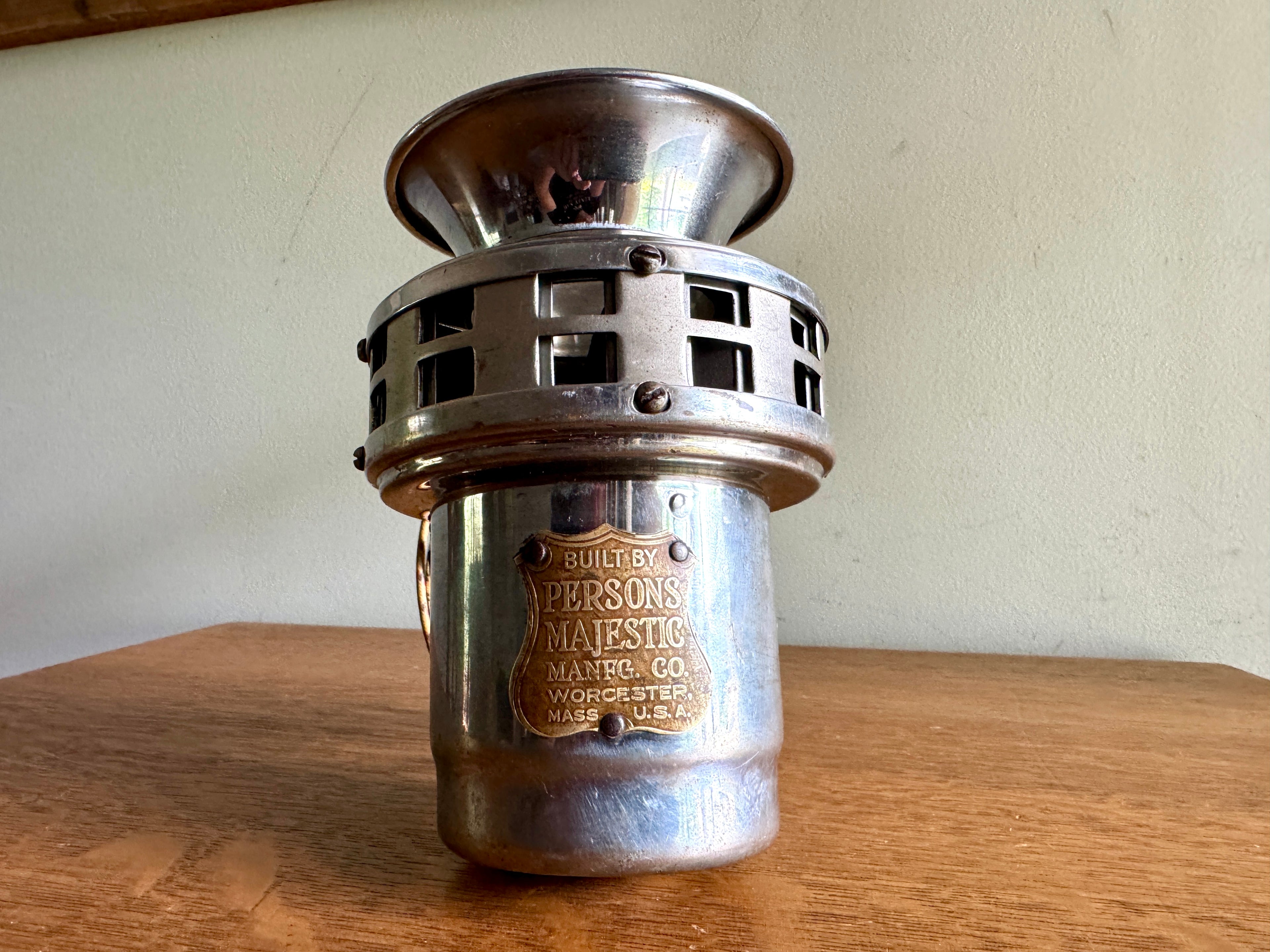 Early Persons Majestic Mfg Co. Electric Siren ~ Chrome Persons Majestic 12v Siren