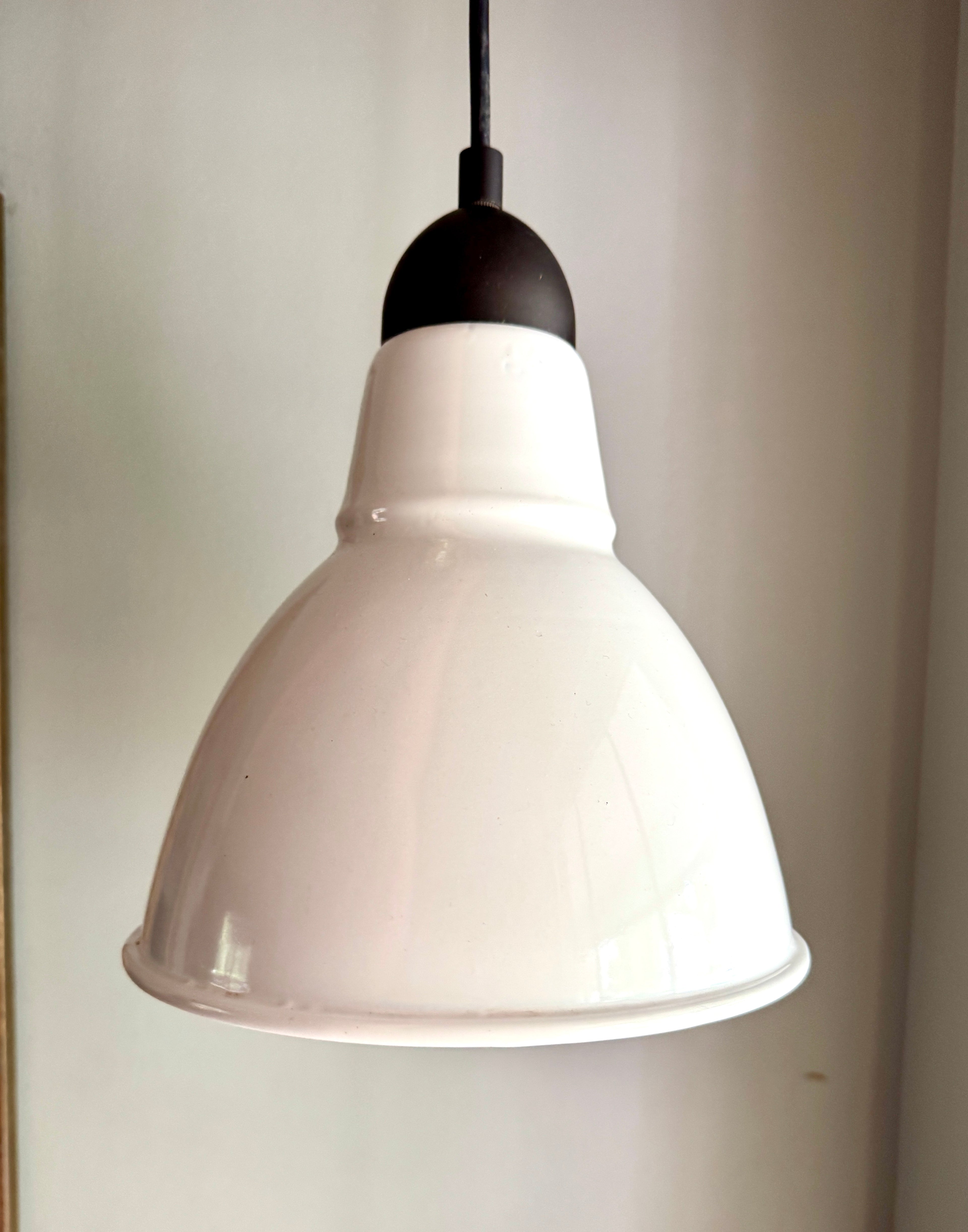 Vtg White Enamel Lamp Shade Pendant Light ~ Industrial Factory Enamel Shade Pendant Light