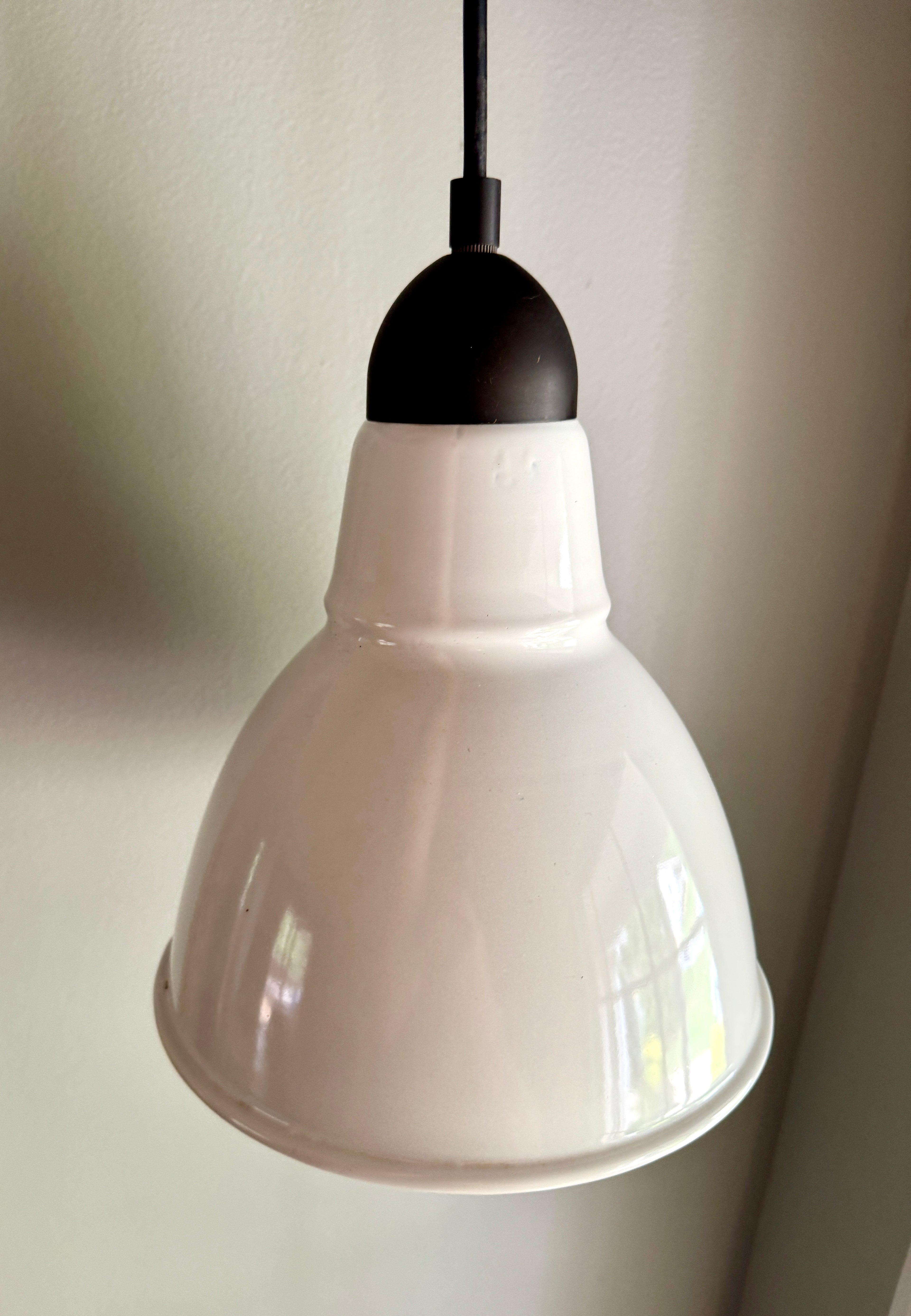 Vtg White Enamel Lamp Shade Pendant Light ~ Industrial Factory Enamel Shade Pendant Light